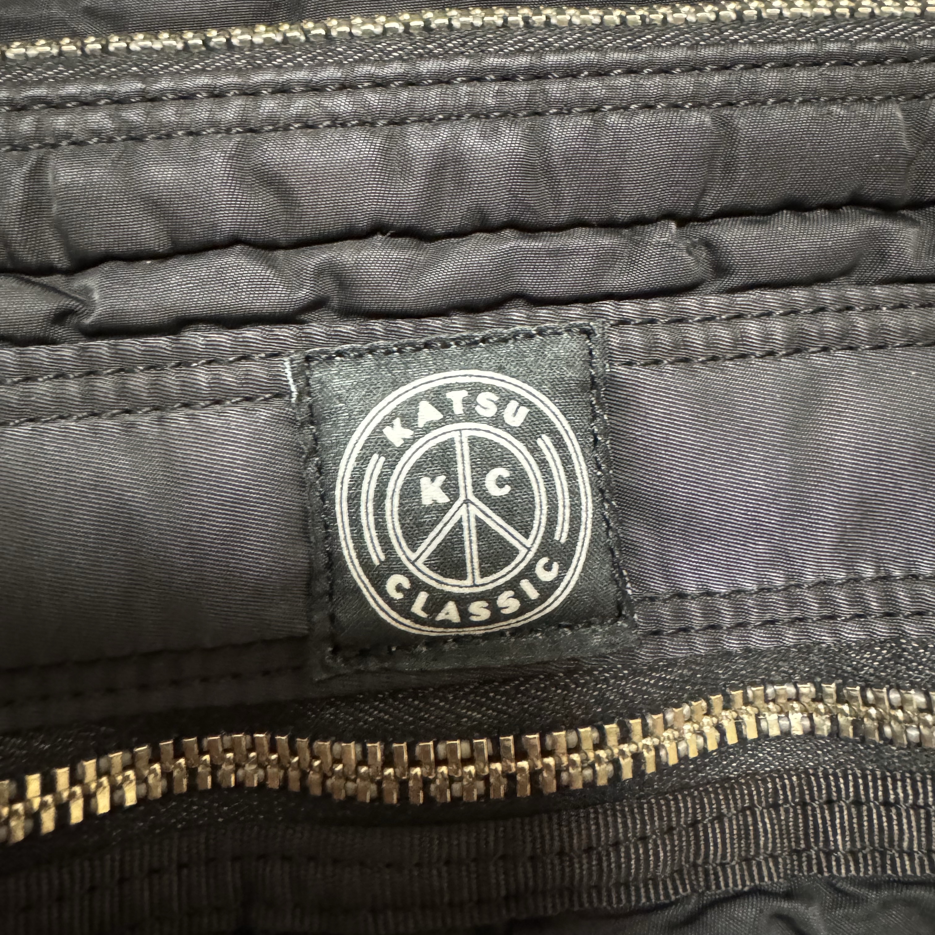 Porter Classic Super Nylon Day Pack L Black 착용 스타일 - 1
