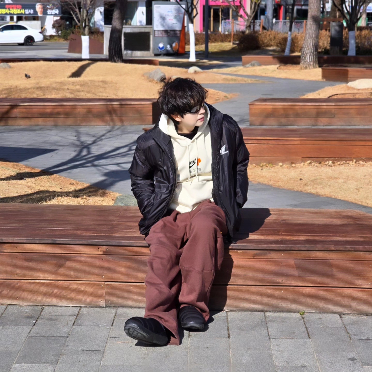 Honda H-Tech Non Quilting Hoodie Jacket Black, Nike Burrow SE Black Anthracite 착용 스타일 - 3