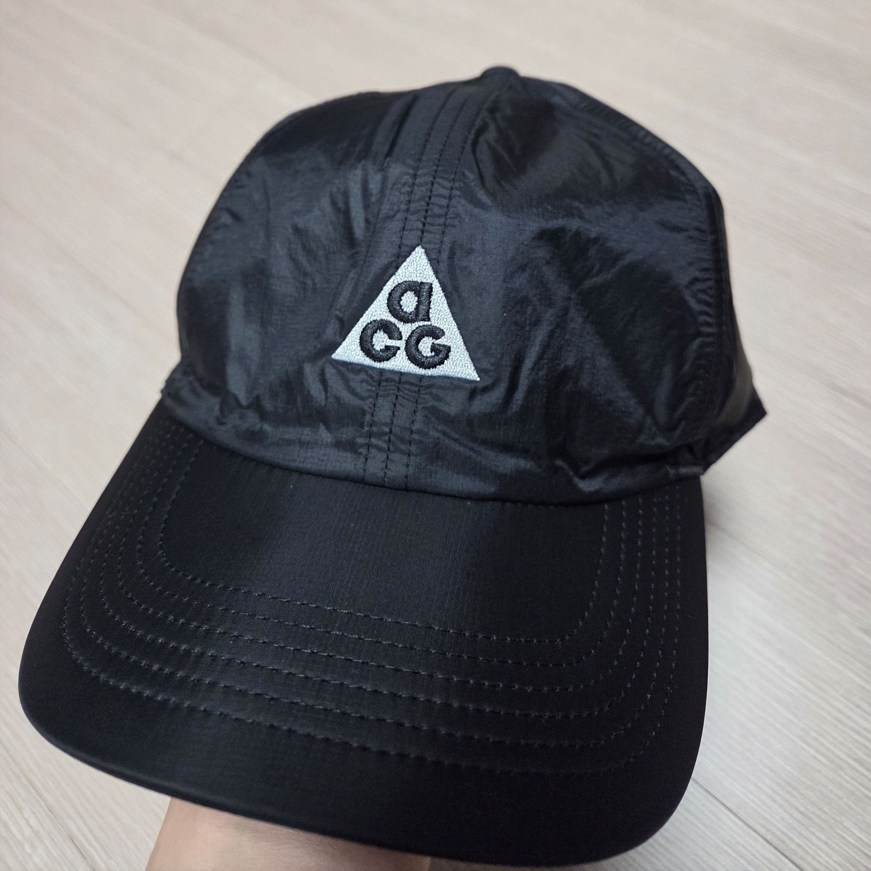 Nike ACG Trail Cap Black 착용 스타일