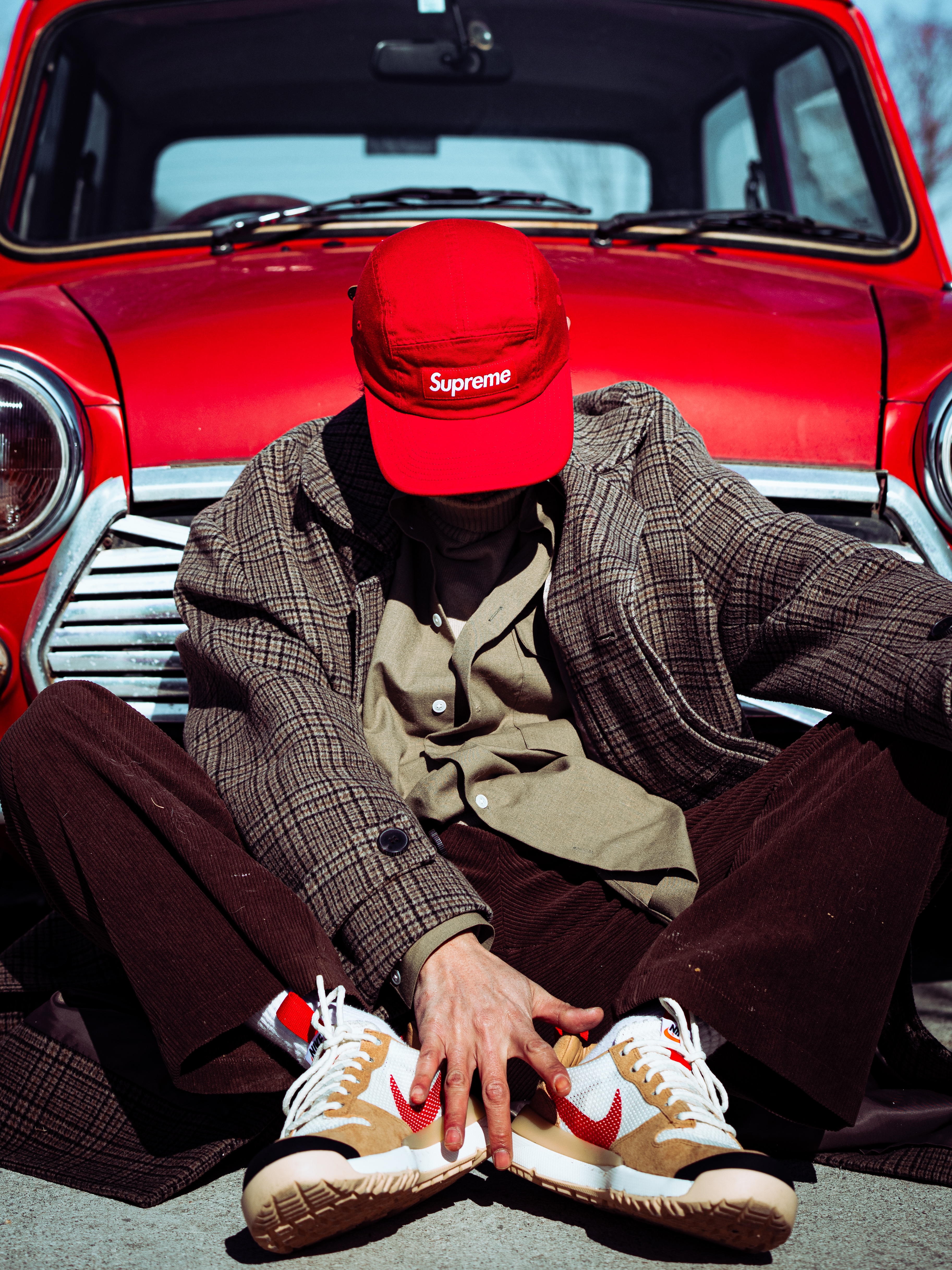 Nike x Tom Sachs Mars Yard Shoe 3.0 Space Camp, Supreme Washed Chino Twill Camp Cap Red - 25SS 착용 스타일 - 1