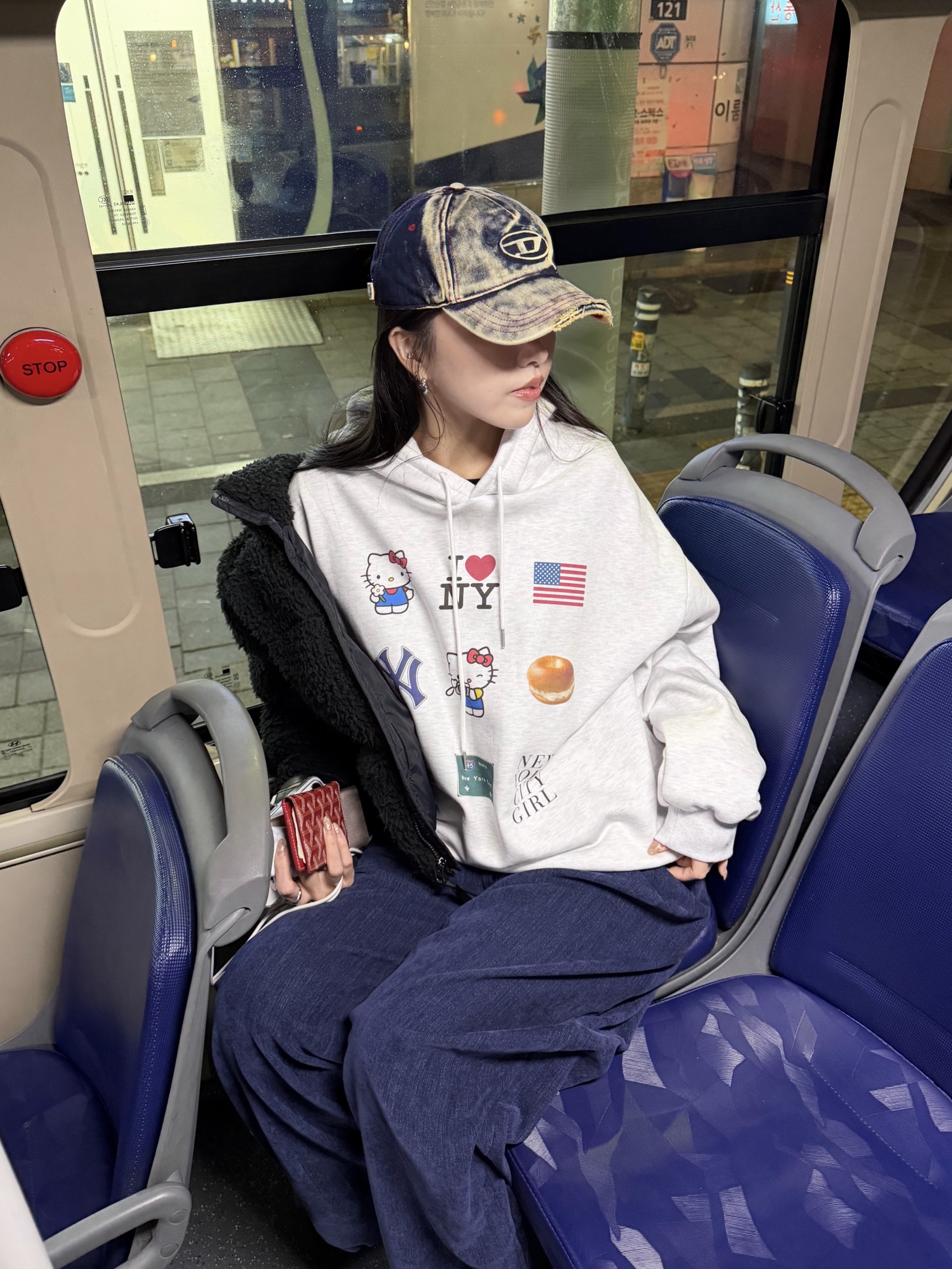 Diesel C-Seymon Treated Denim Baseball Cap Blue White, Goyard Saint Marc Card Wallet Red 착용 스타일 - 6