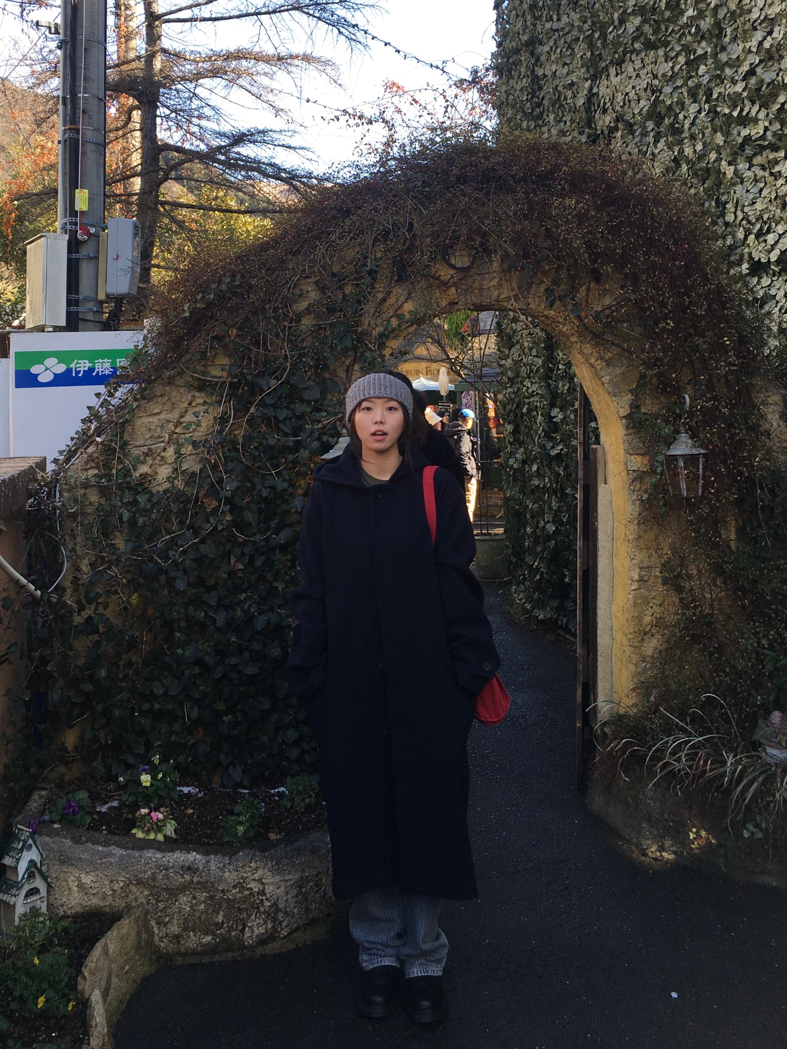 Dr. Martens 2976 Mono Smooth Leather Chelsea Boots Black μ°©μ© μ€νμΌ - 1