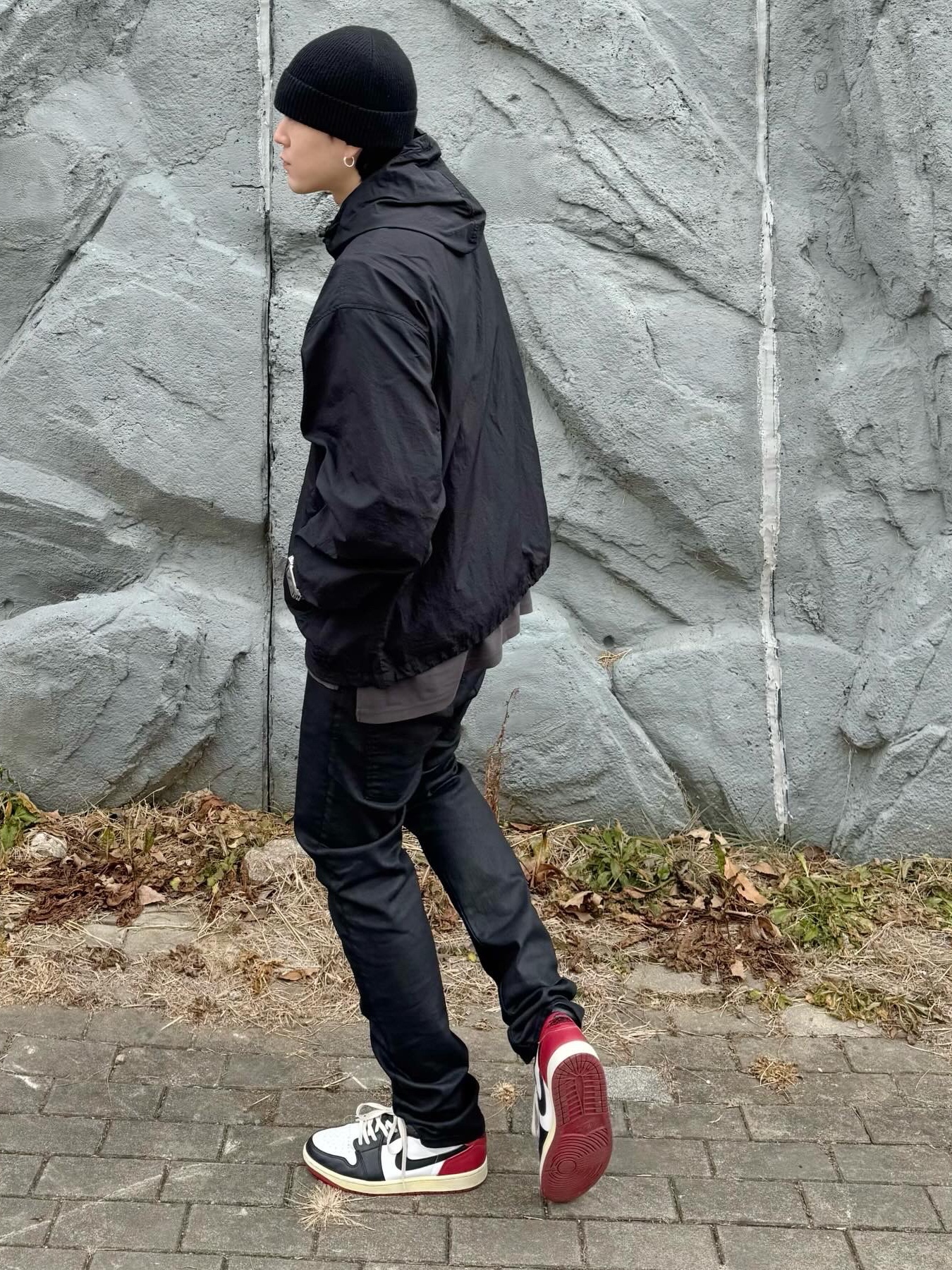 Jordan 1 Retro High OG Stealth, Jordan 1 Retro Low OG Black Toe 착용 스타일 - 2