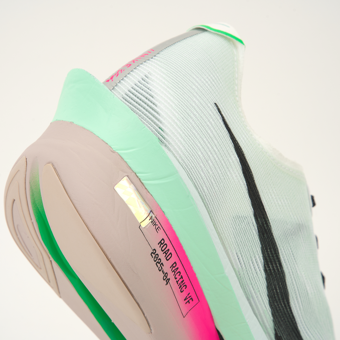나이키 줌X 베이퍼플라이 넥스트% 4 화이트 하이퍼 핑크(Nike ZoomX Vaporfly Next% 4 White Hyper Pink) - 8