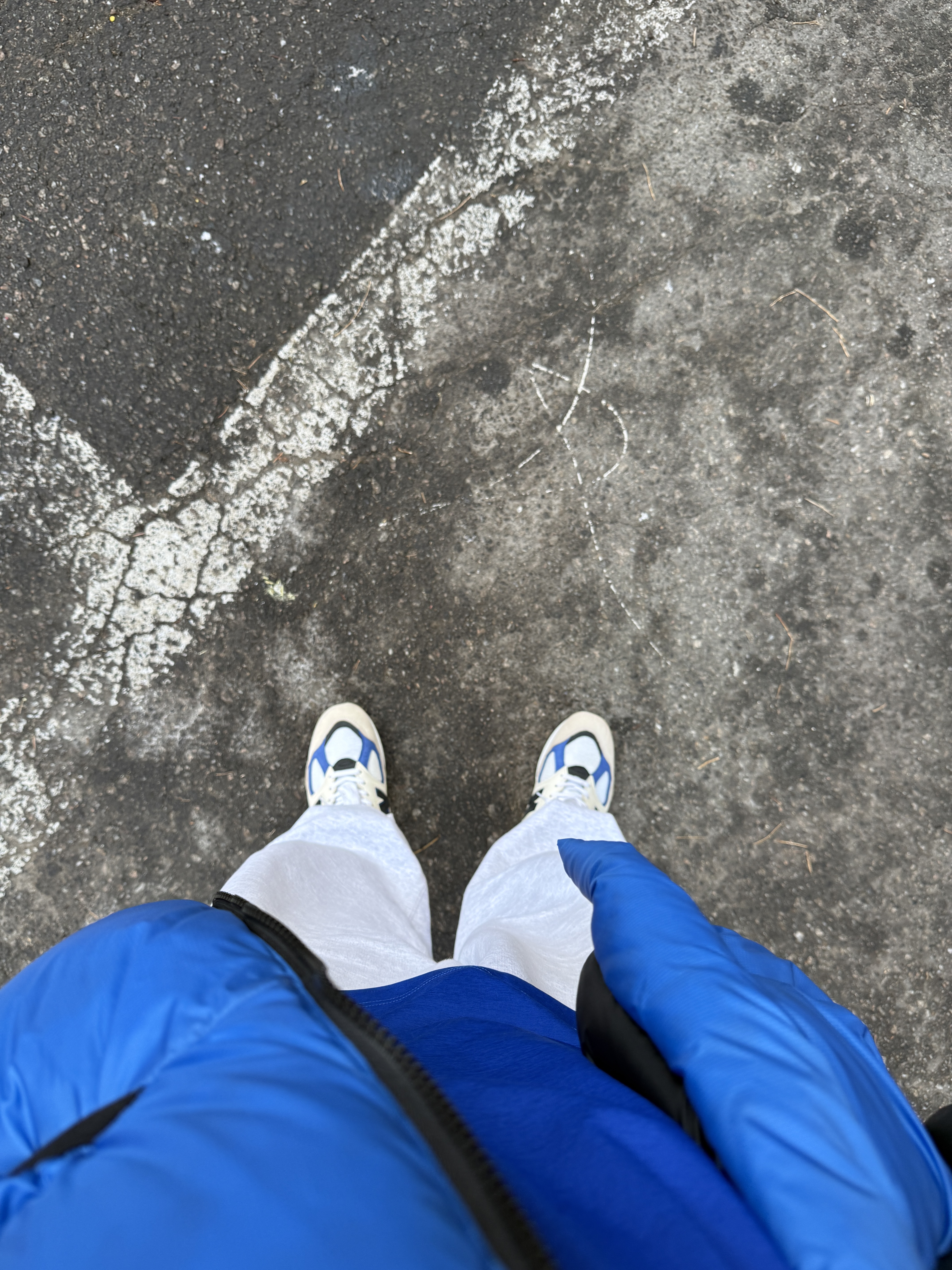New Balance 990v2 Made in USA White Blue, Feathered Friends Helios Hooded Down Jacket Arctic 착용 스타일