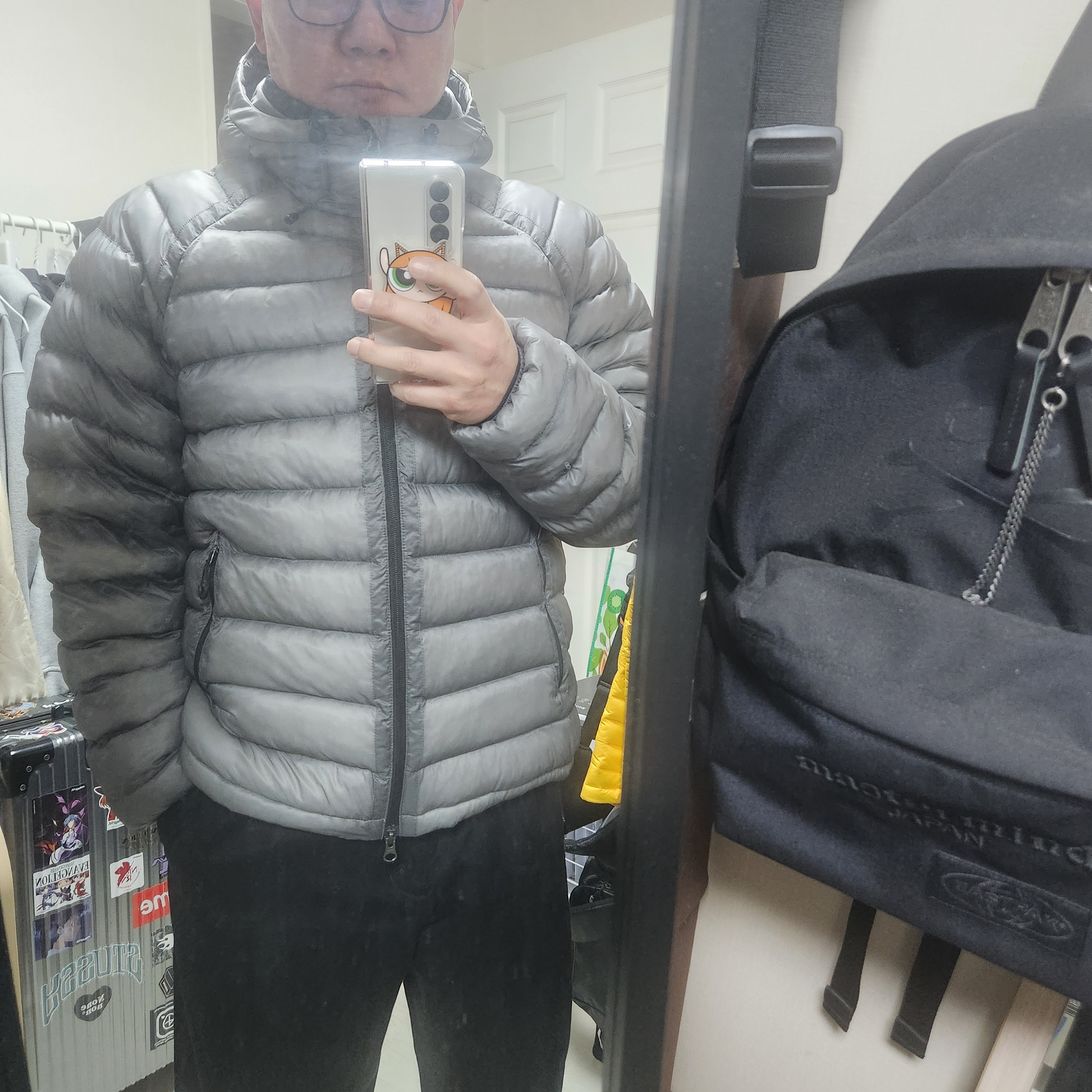 Nike V2K Run Summit White Metallic Silver, Human Made Military Pouch Small Navy 착용 스타일 - 1