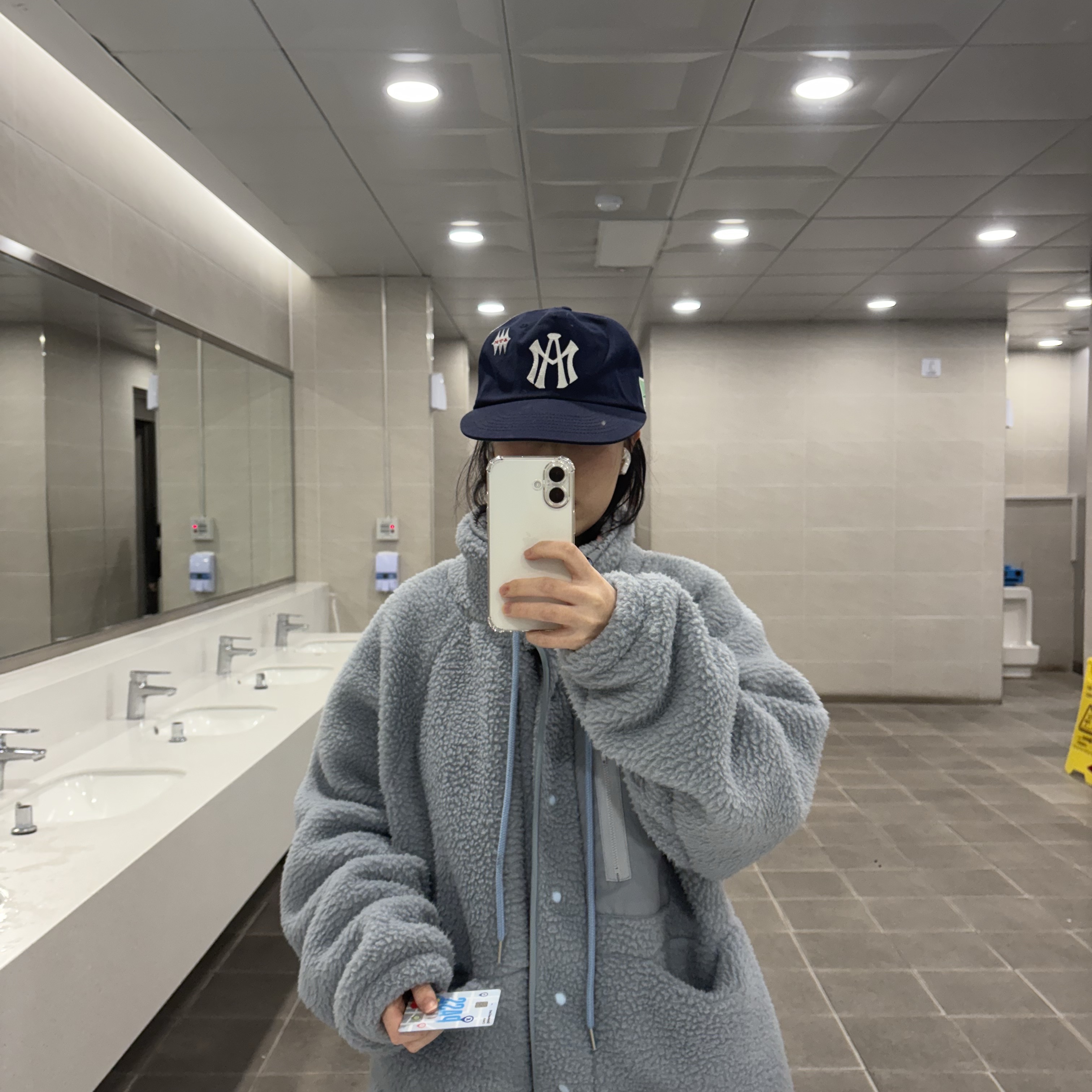 Aftermath Atm Logo Ball Cap Navy 착용 스타일 - 1