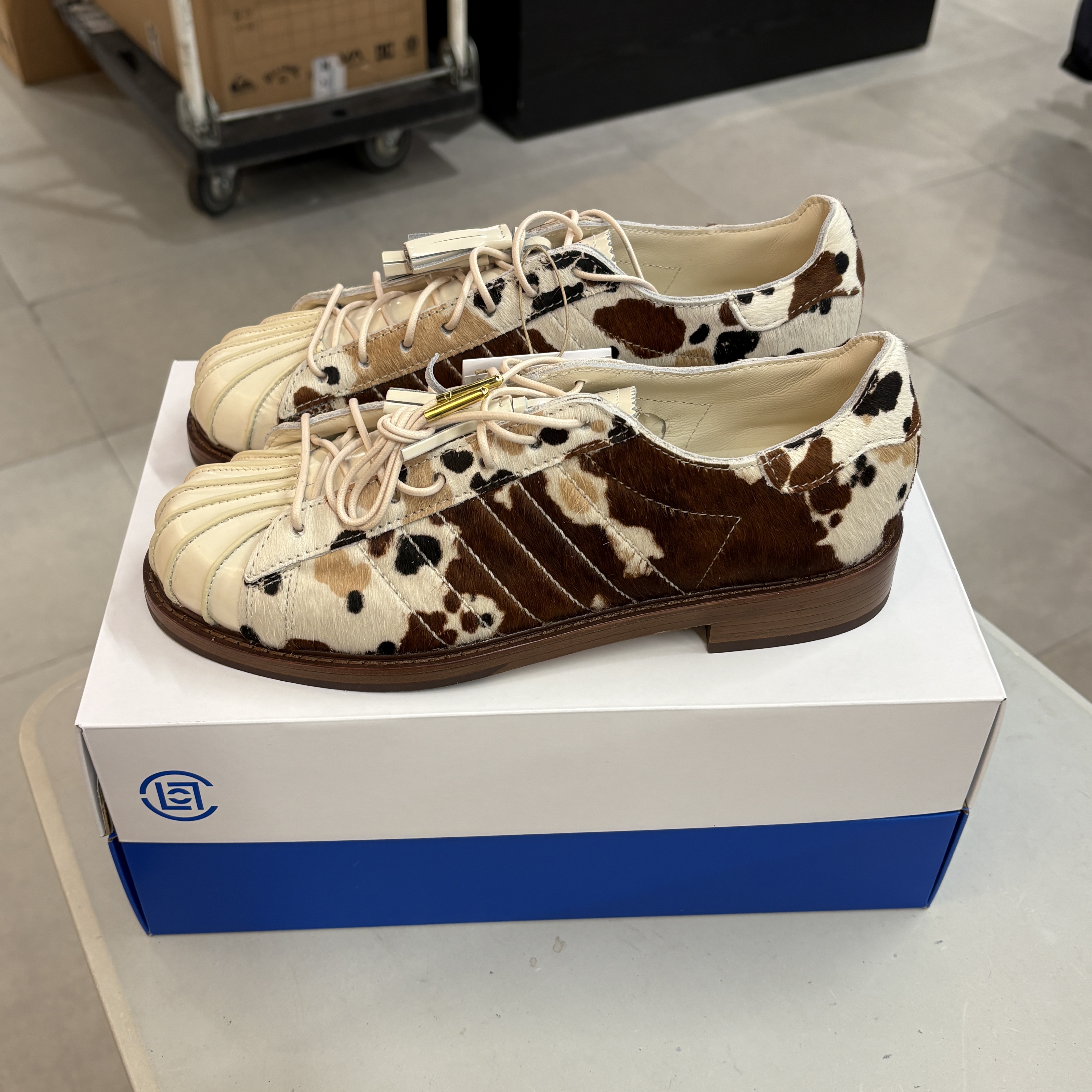 Adidas x Edison Chen Clot Superstar Dress Wonder White Preloved Brown 착용 스타일 - 1