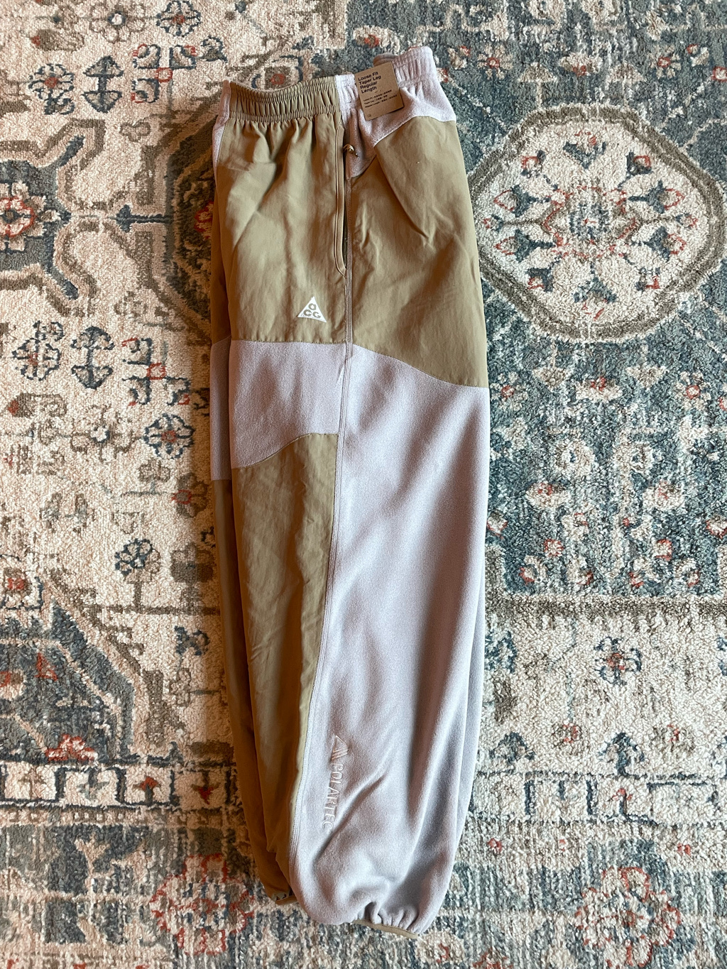Nike ACG Wolf Tree Plus Fleece Pants College Grey Parachute Beige - Asia 착용 스타일 - 6