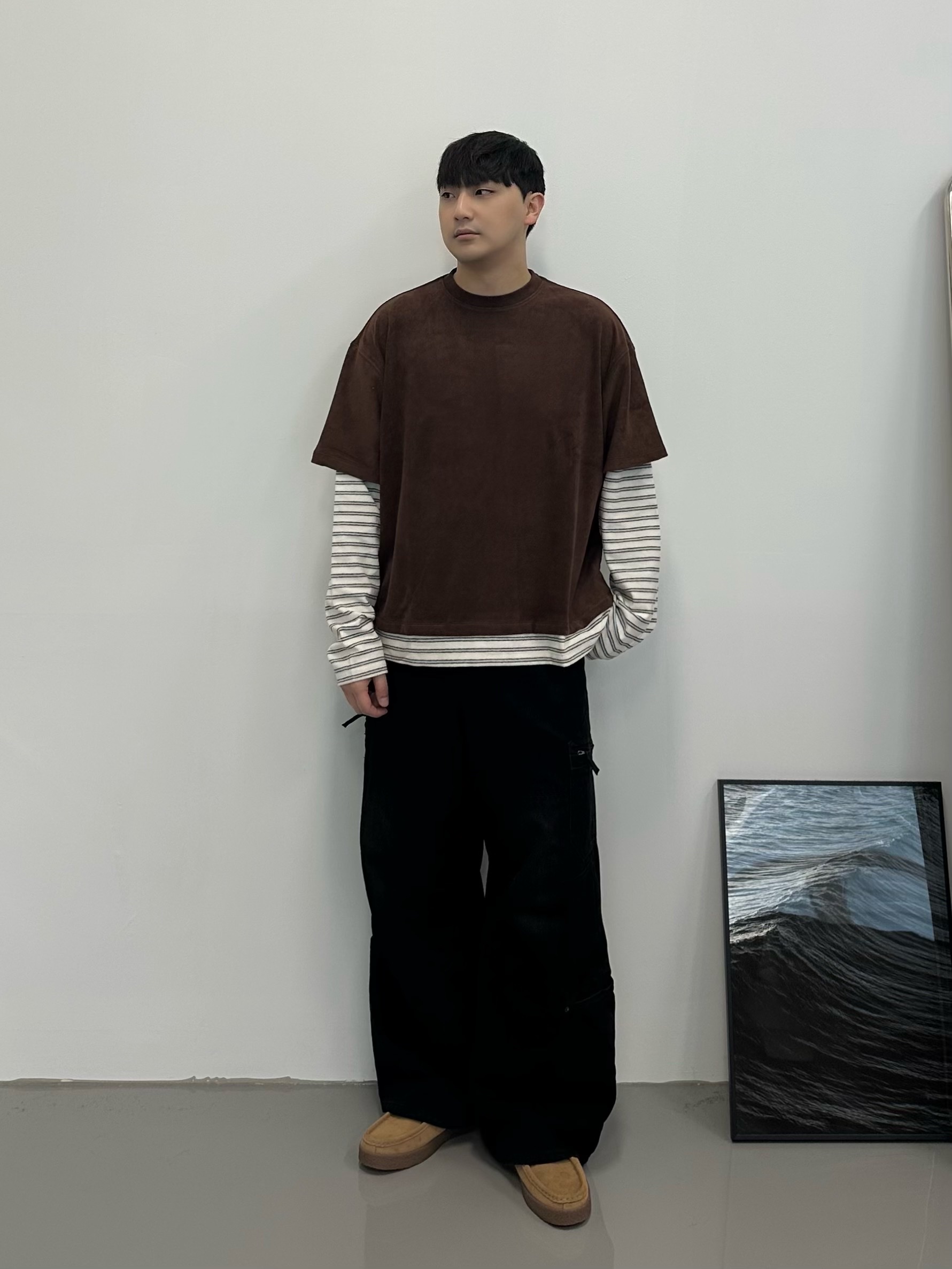 Nonnod Terry Layered T-shirts Brown 착용 스타일 - 1