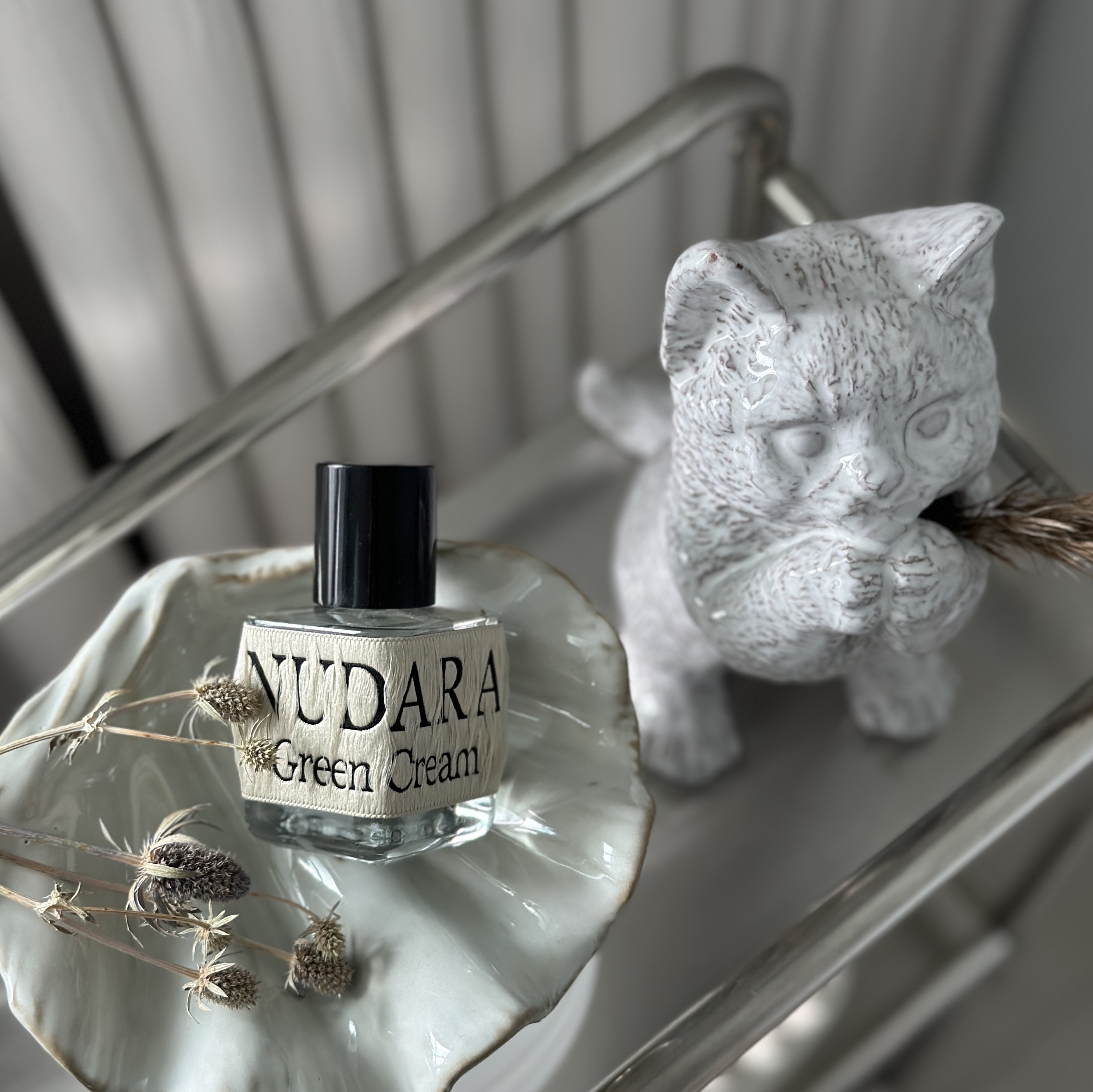 NUDARA Eau de parfum 30ml (6 Scents · Select 1) 착용 스타일
