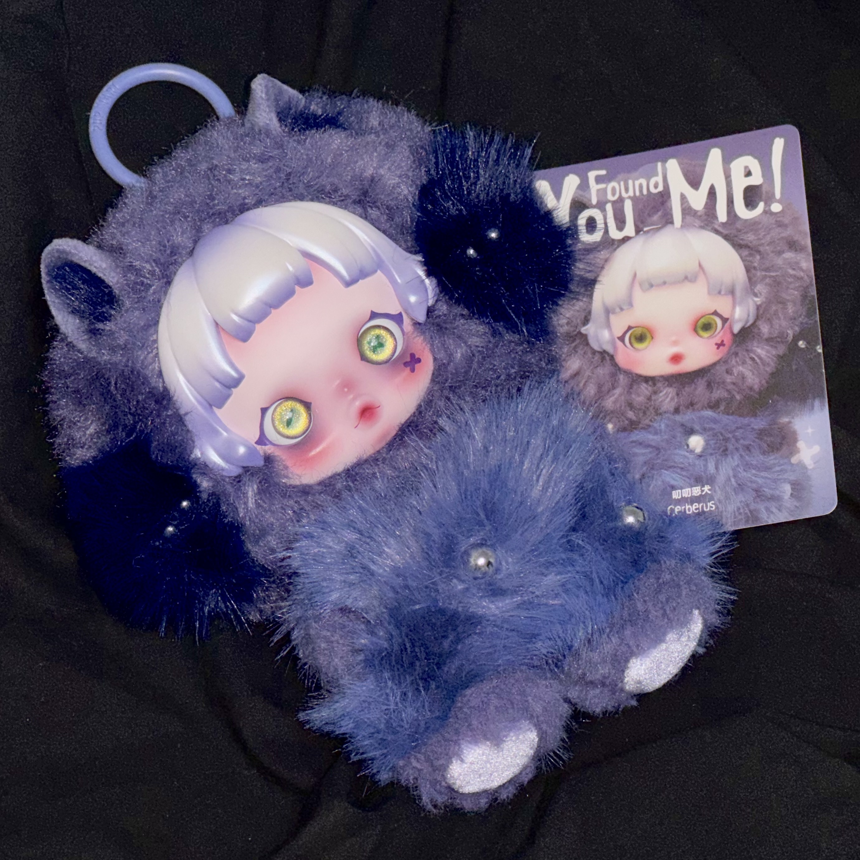 Pop Mart Skullpanda You Found Me ! Series Plush Doll Pendant Sealed Case (1 Blind Box) 착용 스타일