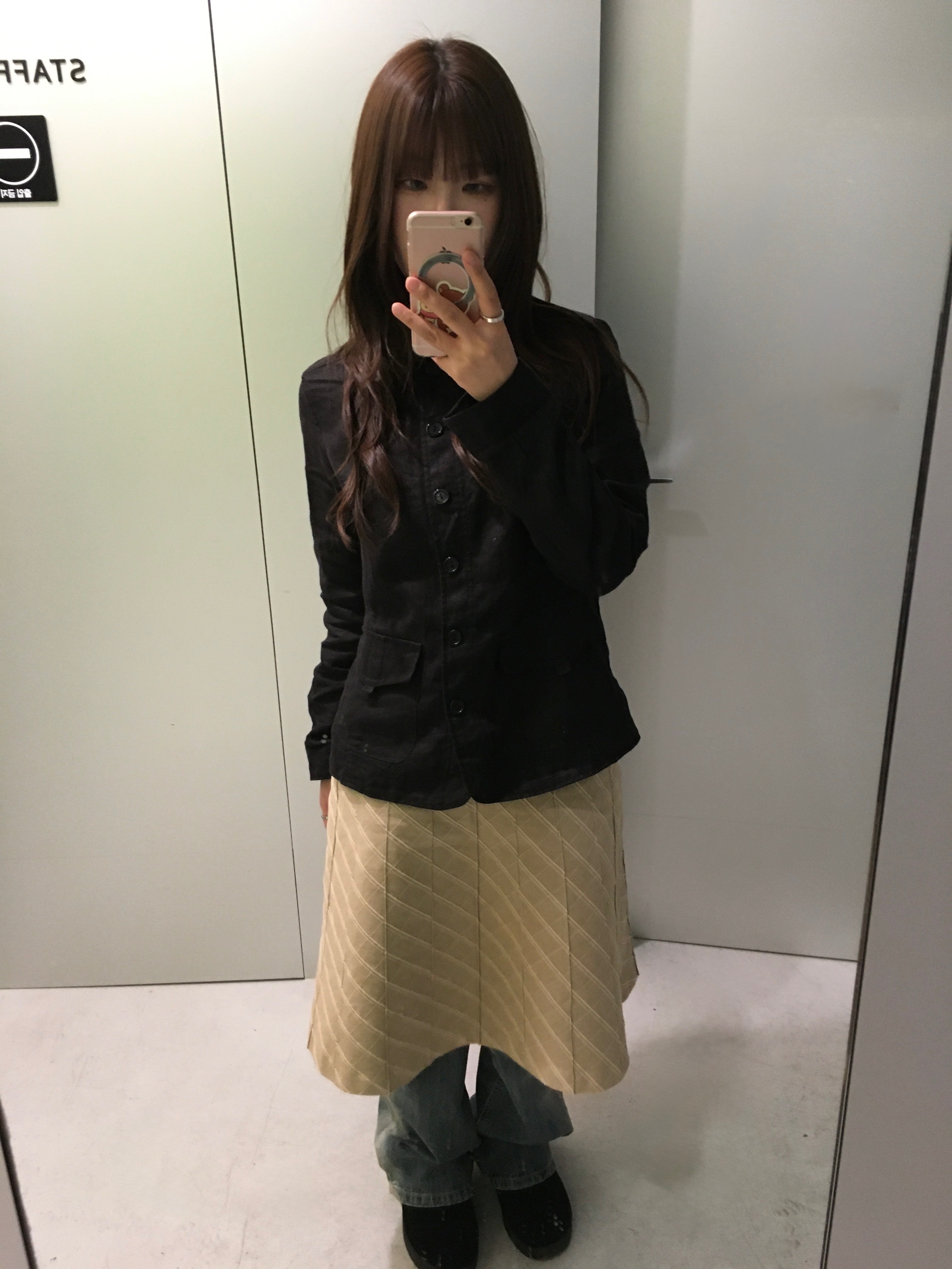 COYSEIO Shirring Midi Skirt Check 착용 스타일 - 3