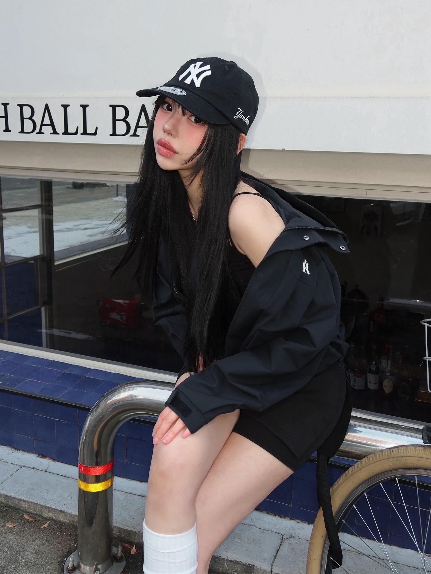 MLB Signature Patch Structured Ball Cap New York Yankees Black 착용 스타일