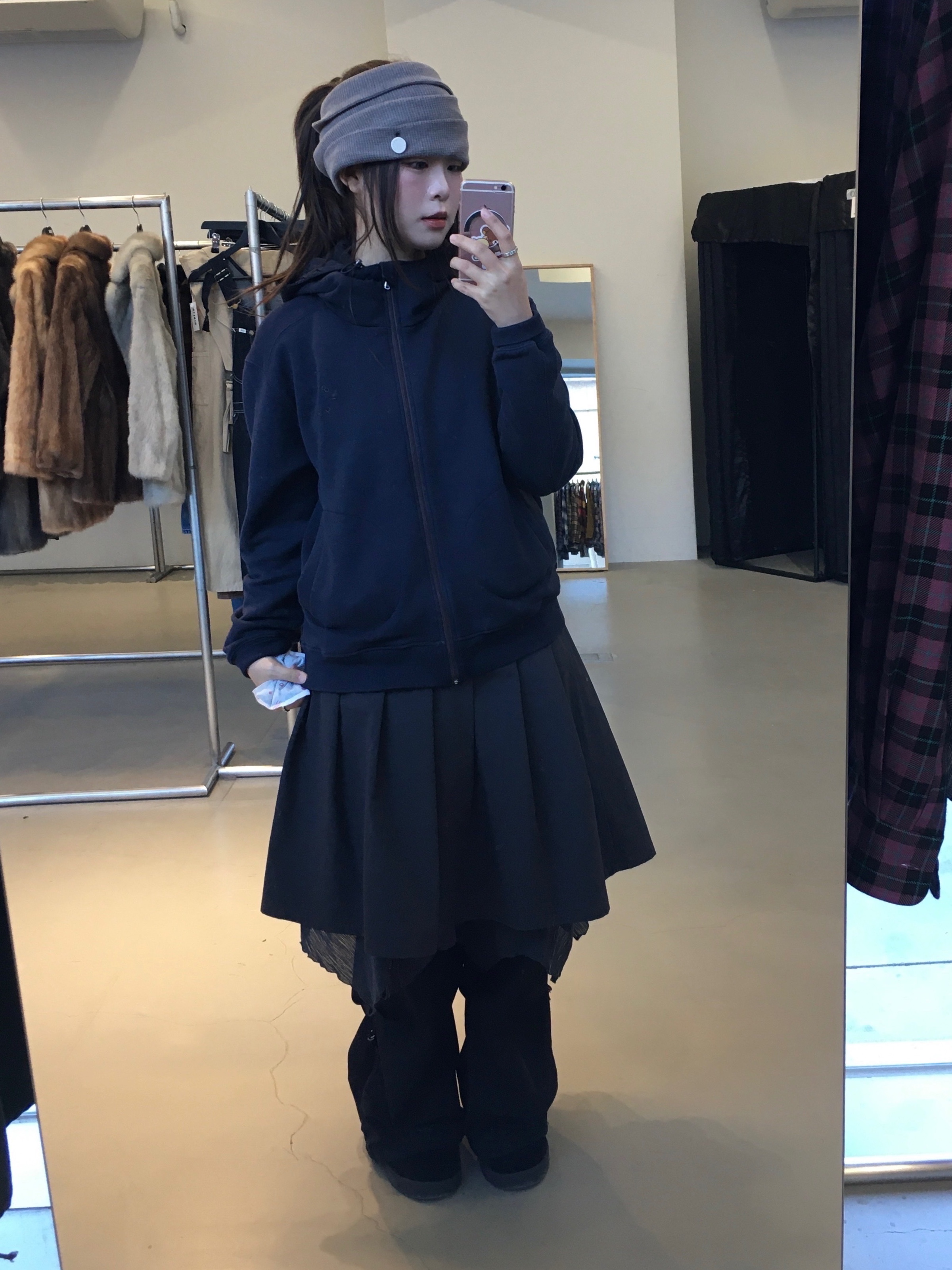 COYSEIO Shirring Midi Skirt Check 착용 스타일 - 5
