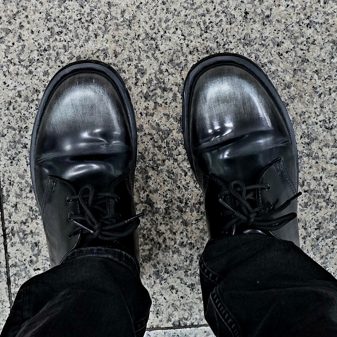 Dr. Martens 1461 Silver Arcadia Multi 착용 스타일
