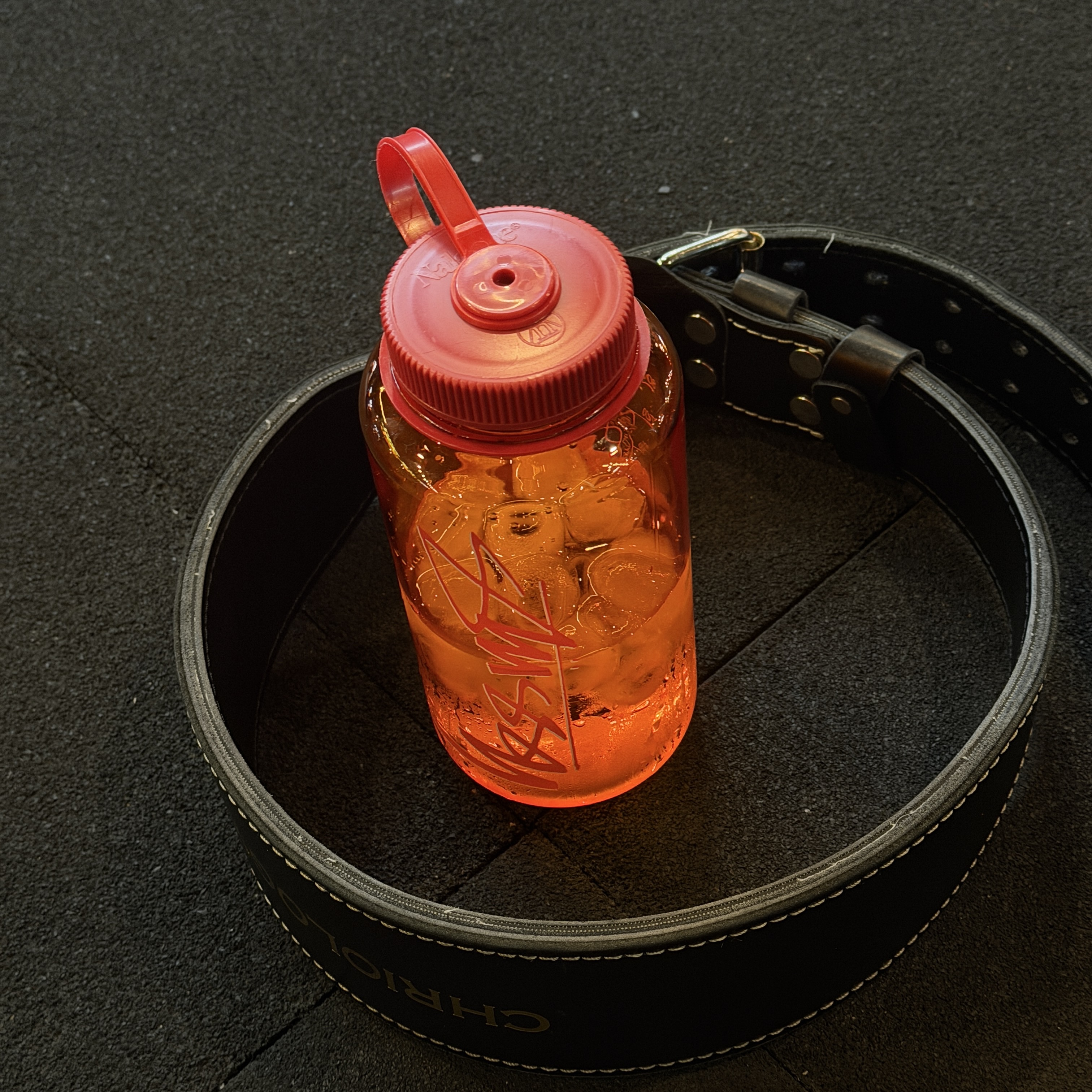 Stussy Nalgene Water Bottle Coral 착용 스타일 - 1