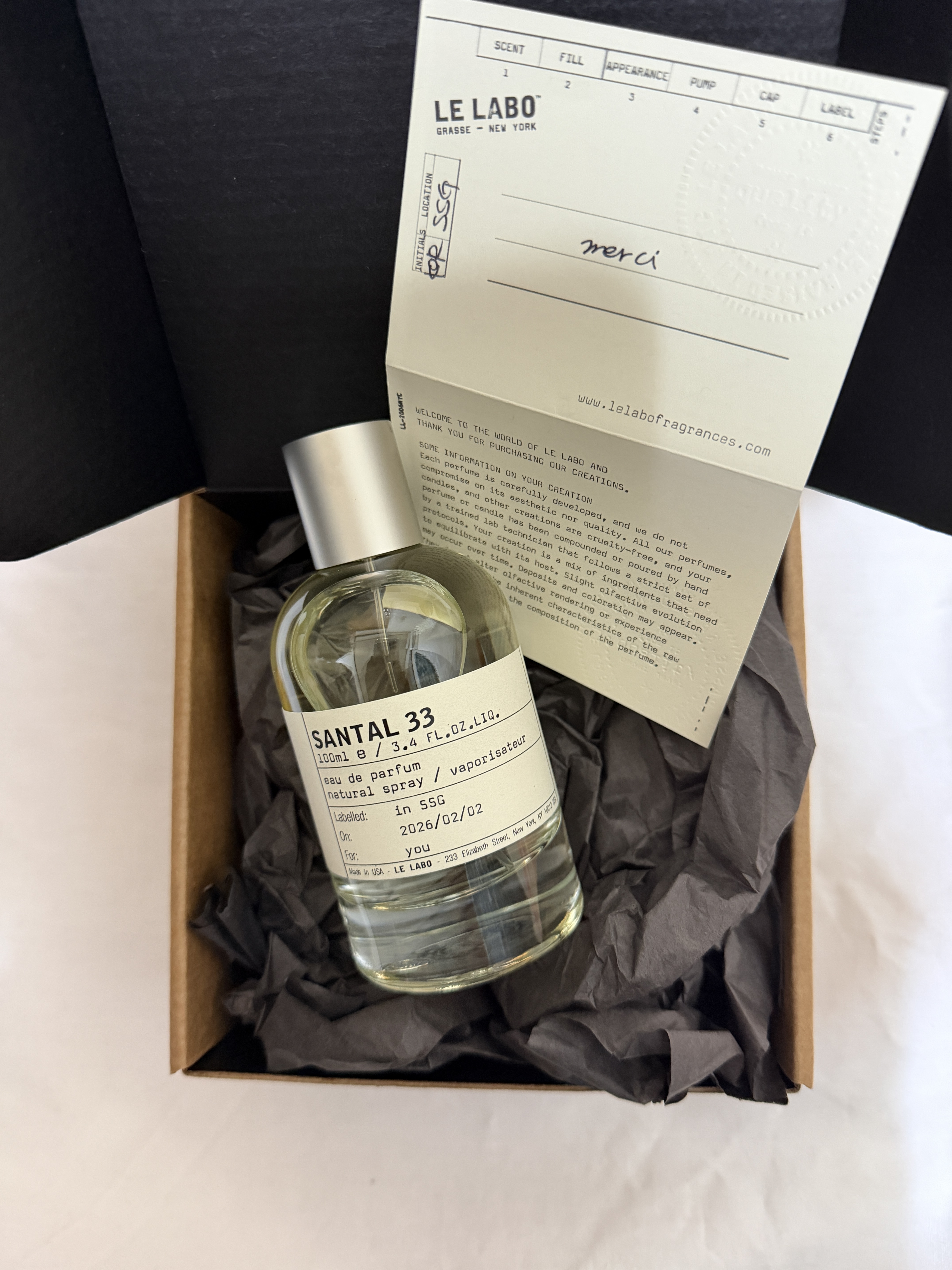 Le Labo Santal 33 Eau De Parfum 100ml 착용 스타일 - 3