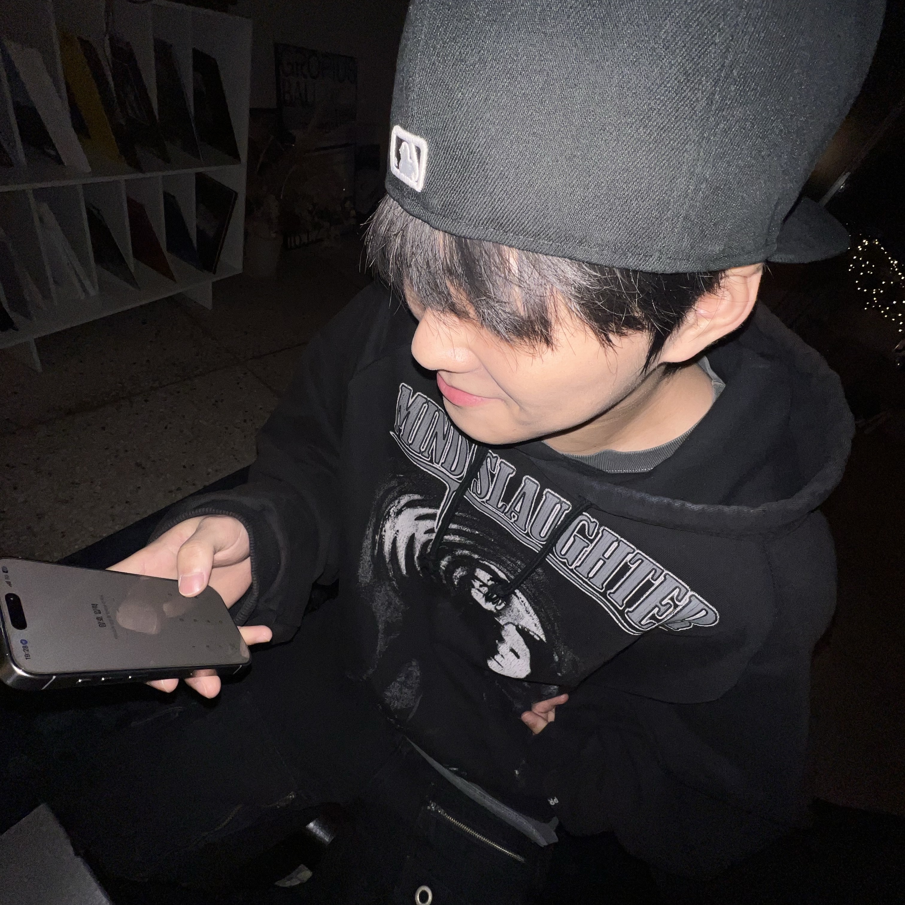 Project G/R Mind Slaughter Vintage Washeed Hoodie Black, New Era 59Fifty MLB Authentic New York Yankees Game Navy 착용 스타일