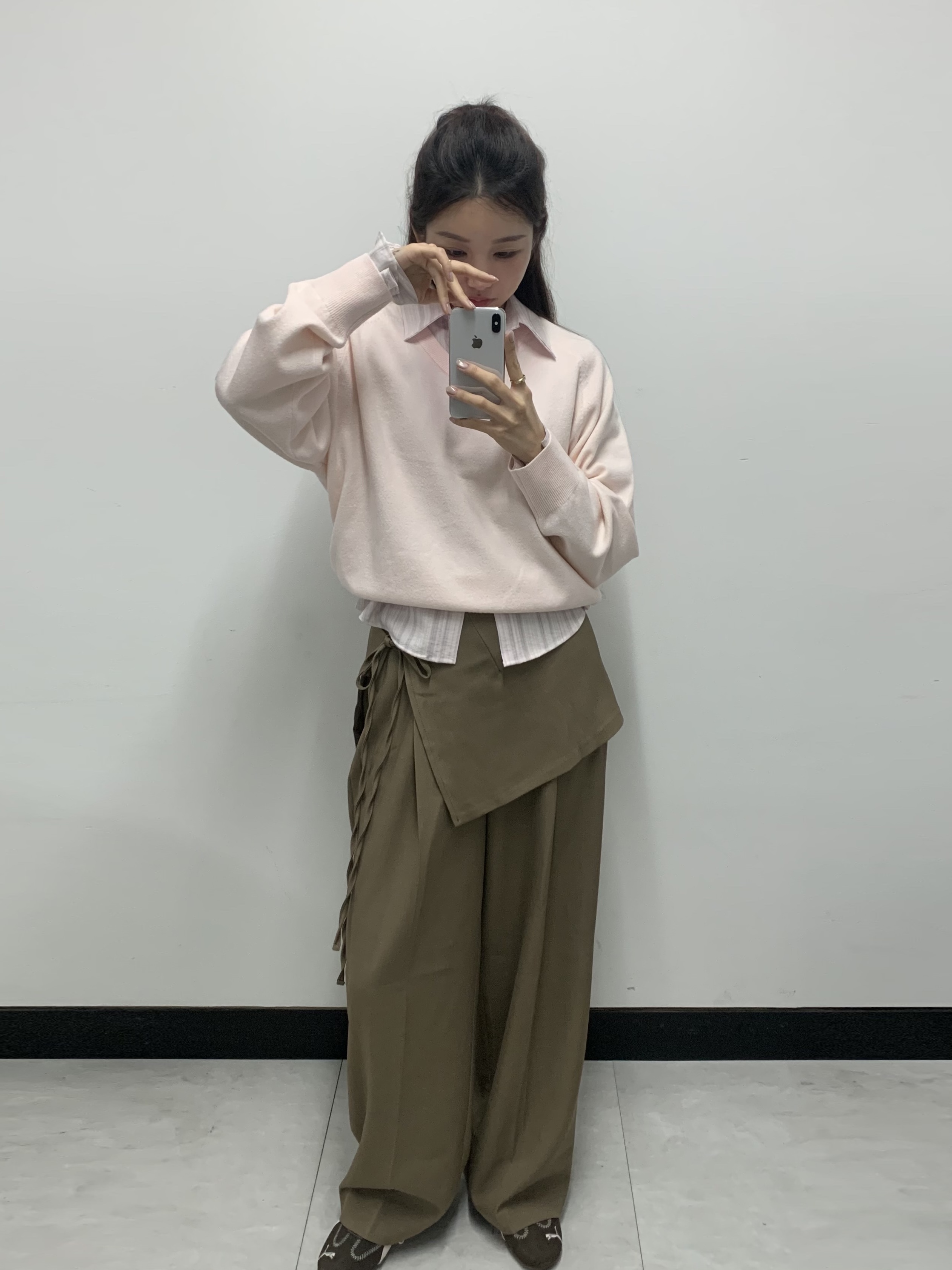 (W) Puma Speedcat Wine Club Chocolate Jasmine Flower 착용 스타일 - 1