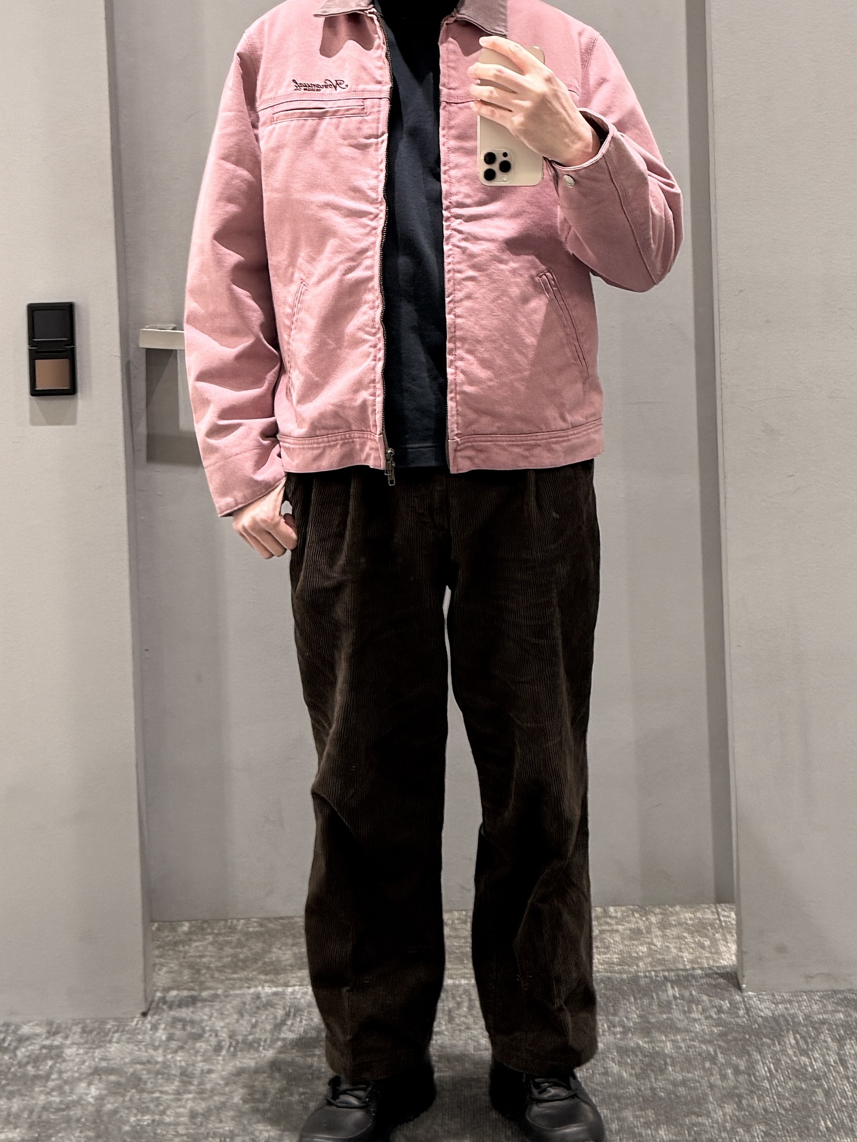 NOMANUAL Washed Work Jacket Washed Pink, Apple iPhone 16 Pro Max 256GB Desert Titanium (Korean Ver.) 착용 스타일