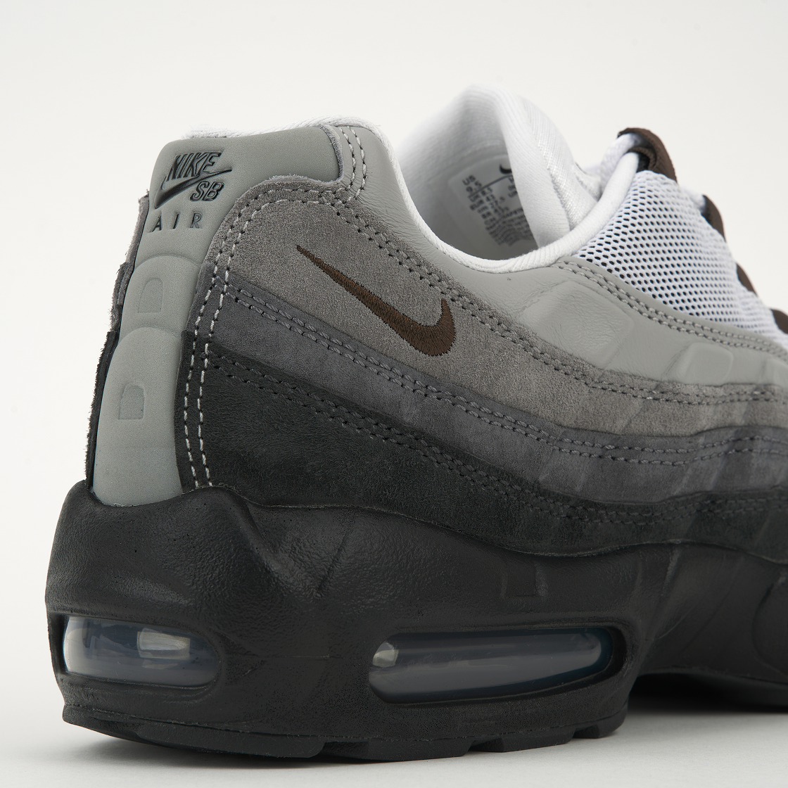 나이키 SB 에어맥스 95 블랙 앤 앤트러사이트(Nike SB Air Max 95 Black and Anthracite) - 8