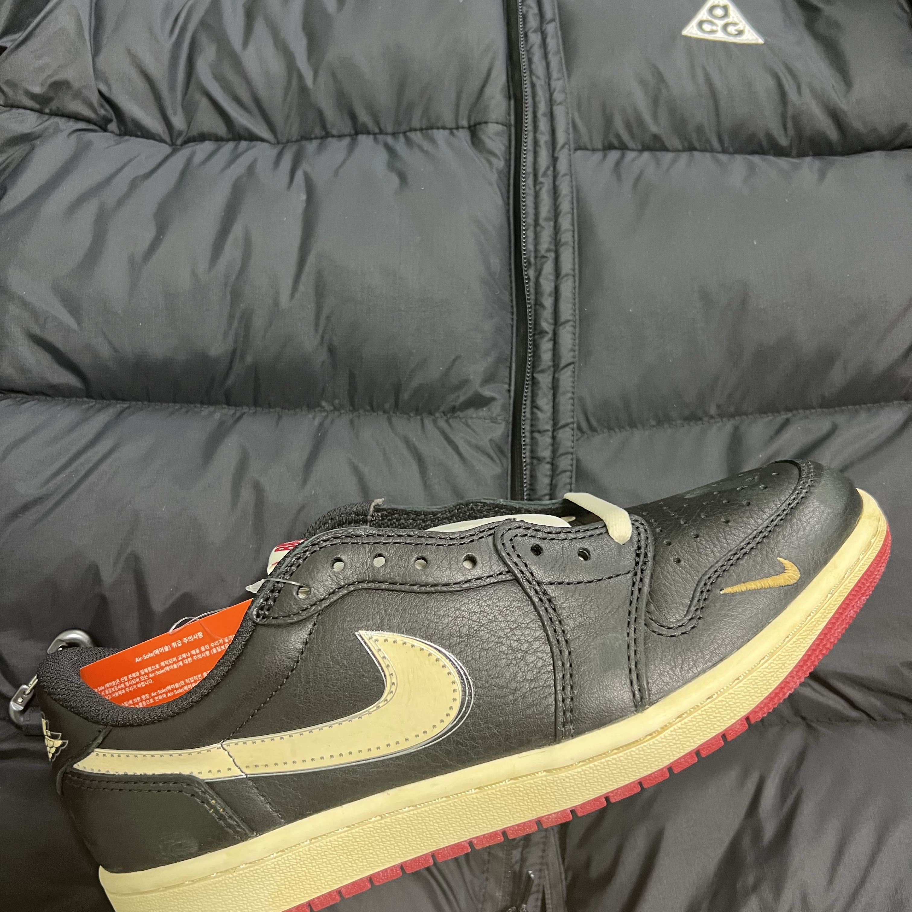 Jordan 1 x Nigel Sylvester Retro Low OG Better With Time 착용 스타일