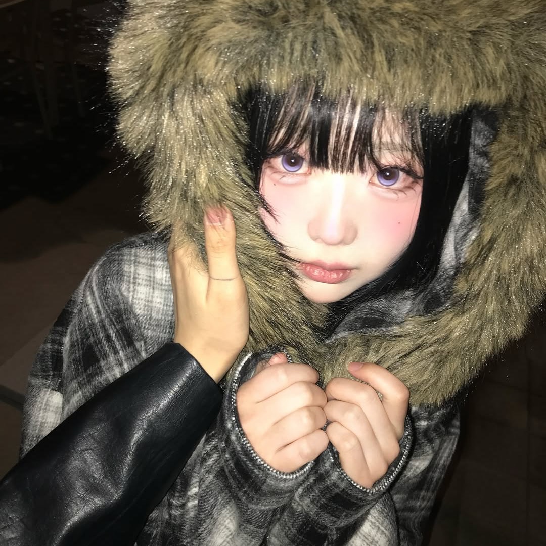 SPORT CHAMBER SC Fur Hood Shirt Black 착용 스타일 - 10