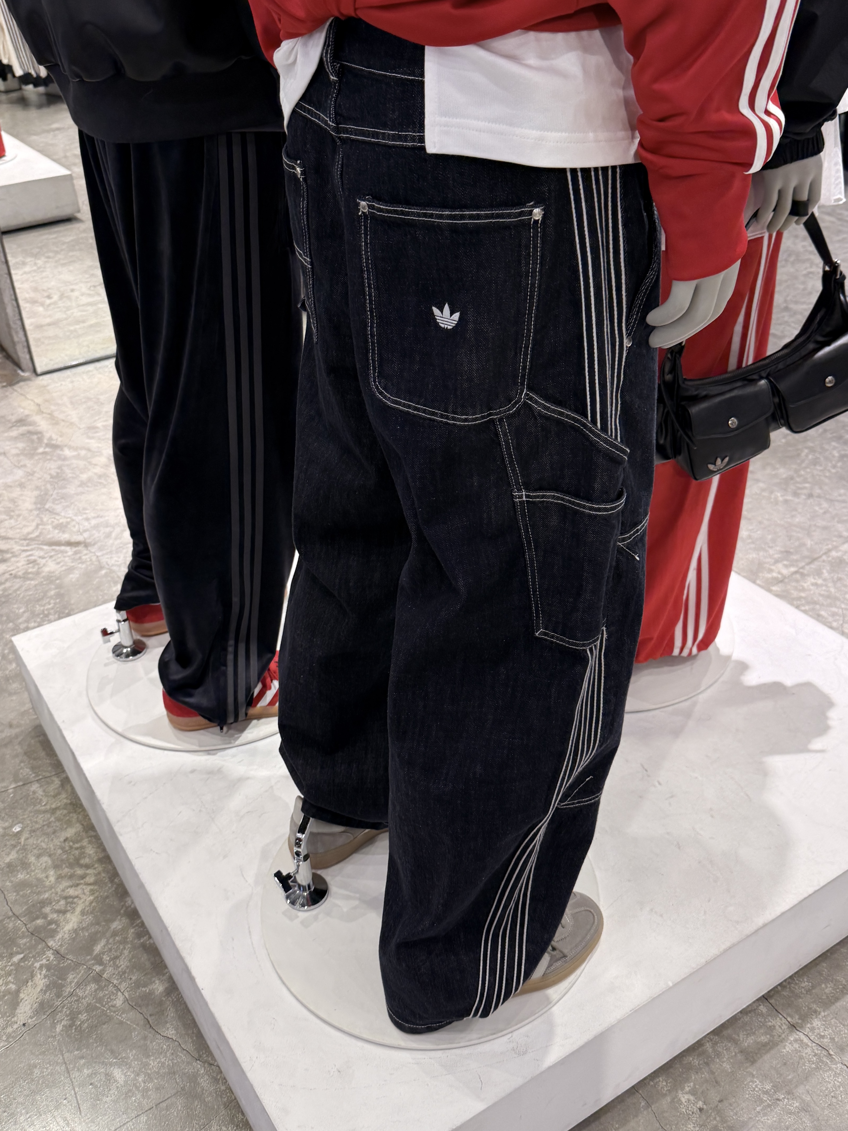Adidas Faux Leather Adicolor 3S Loose Firebird Tracksuit Jacket Black - KR Sizing 착용 스타일 - 2