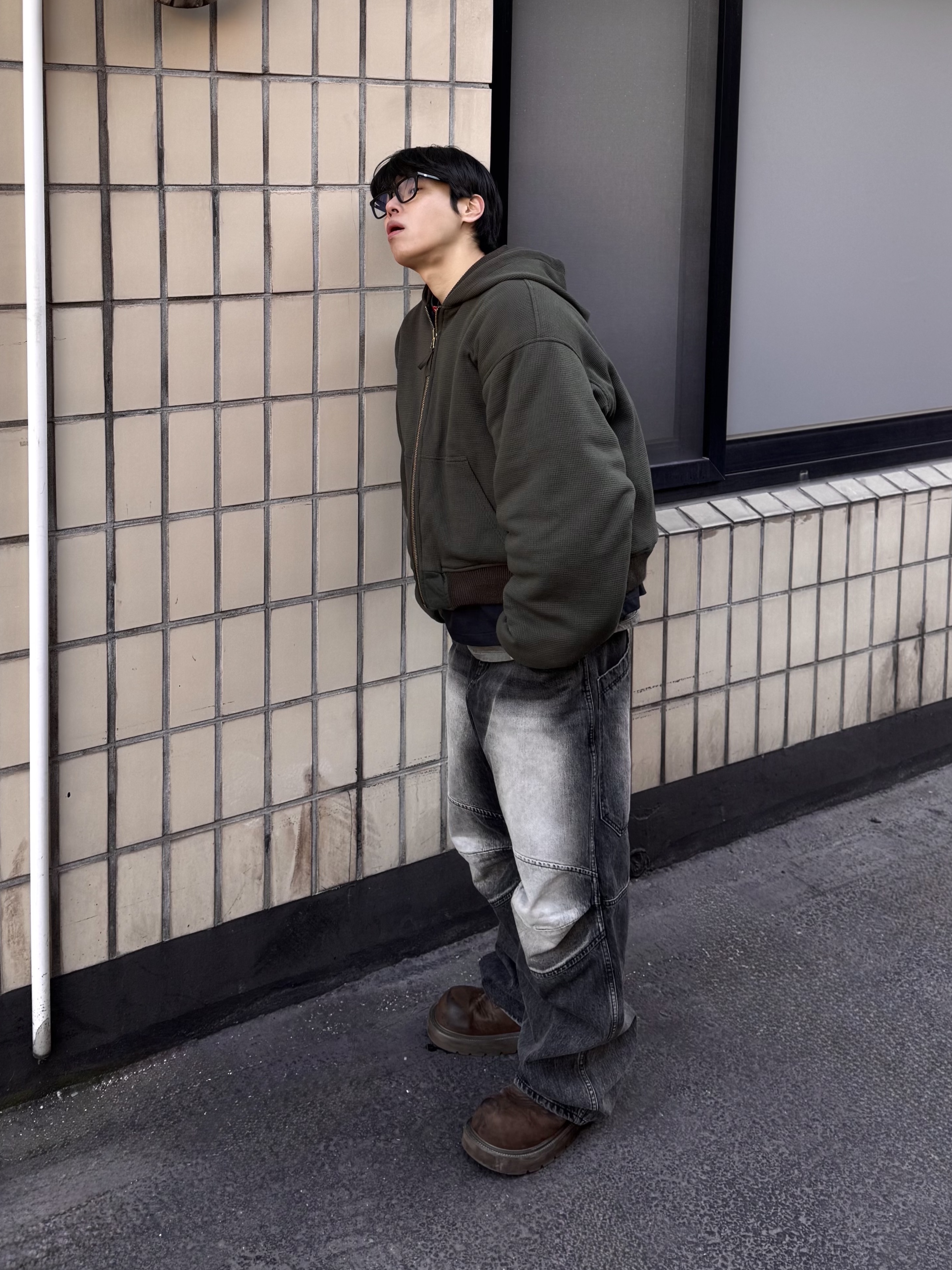 MJD 3D Knee Denim Pants Black, SOULESURES BOLD BELUGA Espresso Brown 착용 스타일 - 1