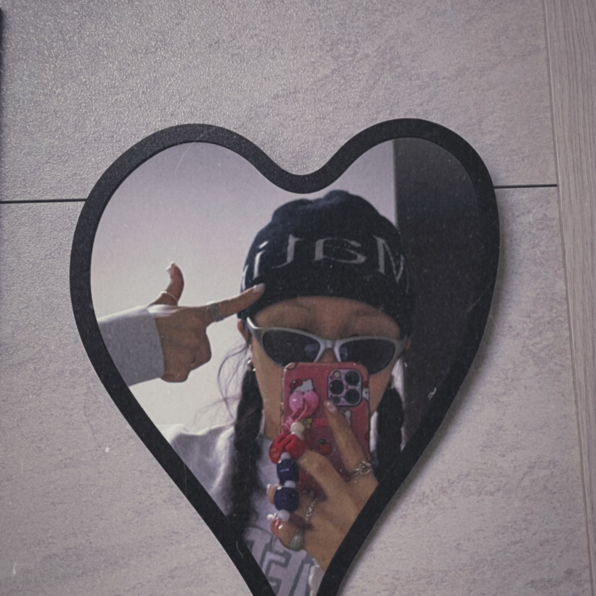 Matin Kim Logo Jacquard Short Beanie Black, Montbell Trekking Glasses Silver Metallic Light Grey 착용 스타일 - 1