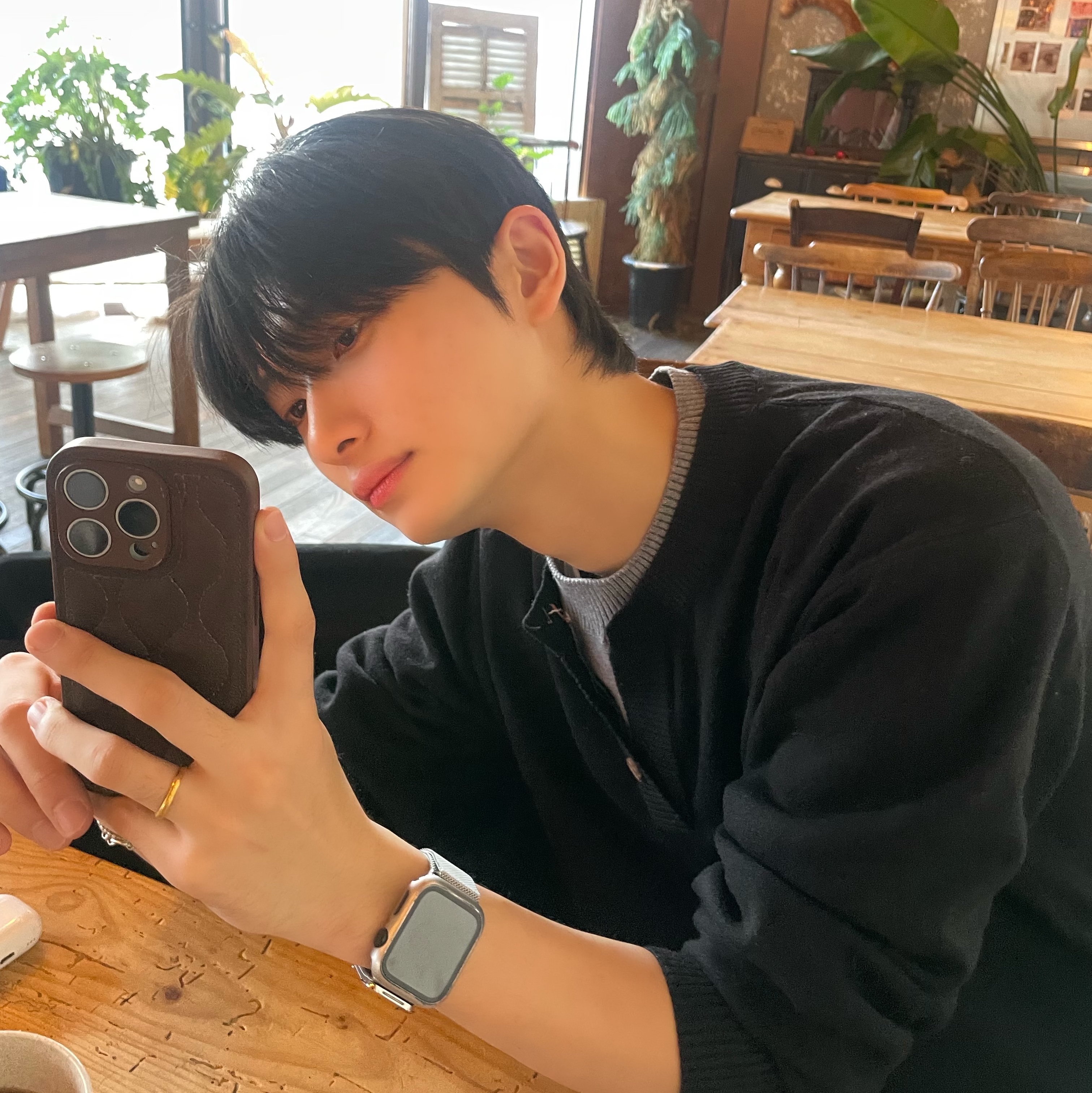 Dior B23 Low Dior Oblique White & Black 착용 스타일 - 1
