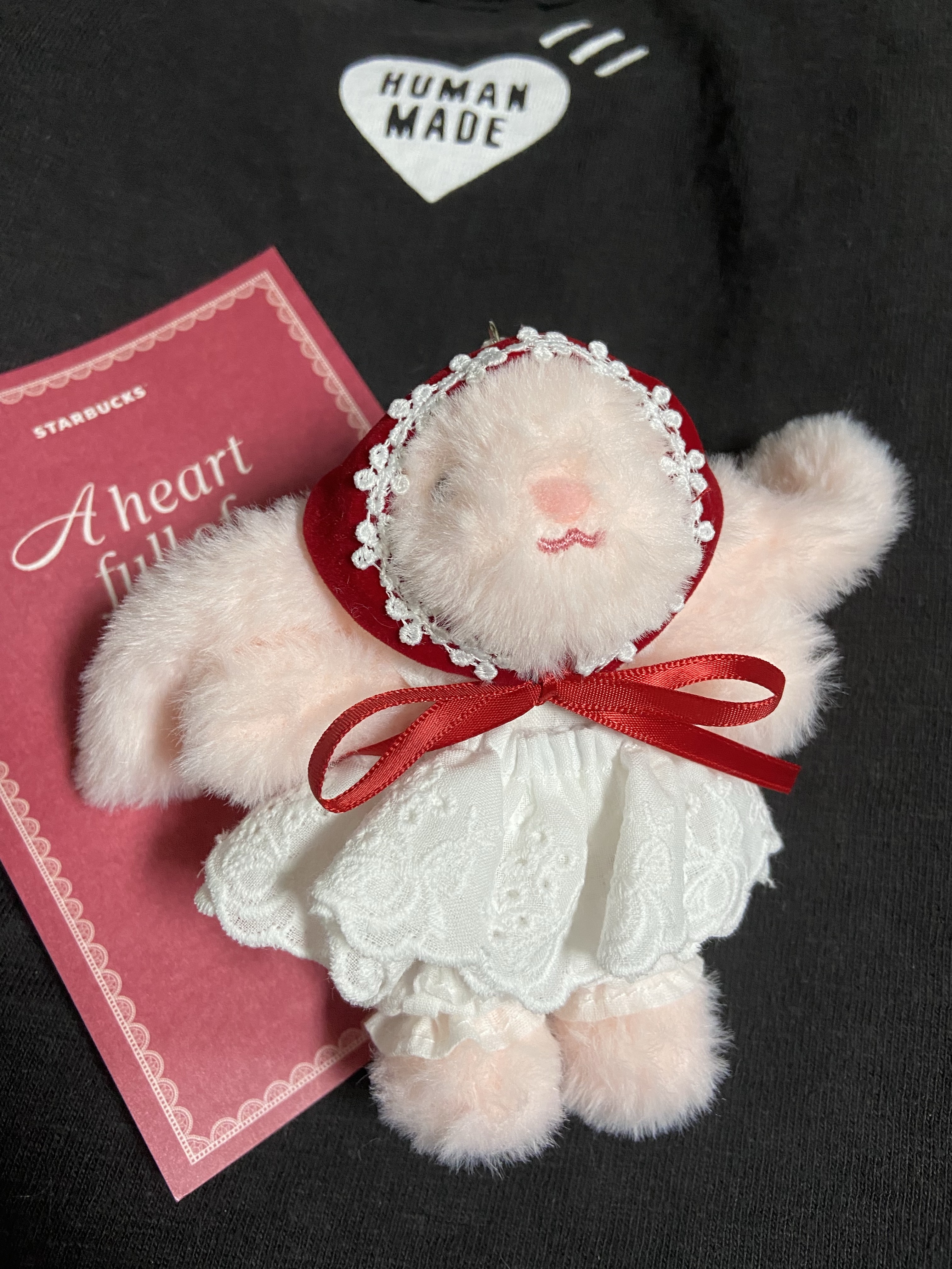 Starbucks Love Bani Shushu Keychain 착용 스타일