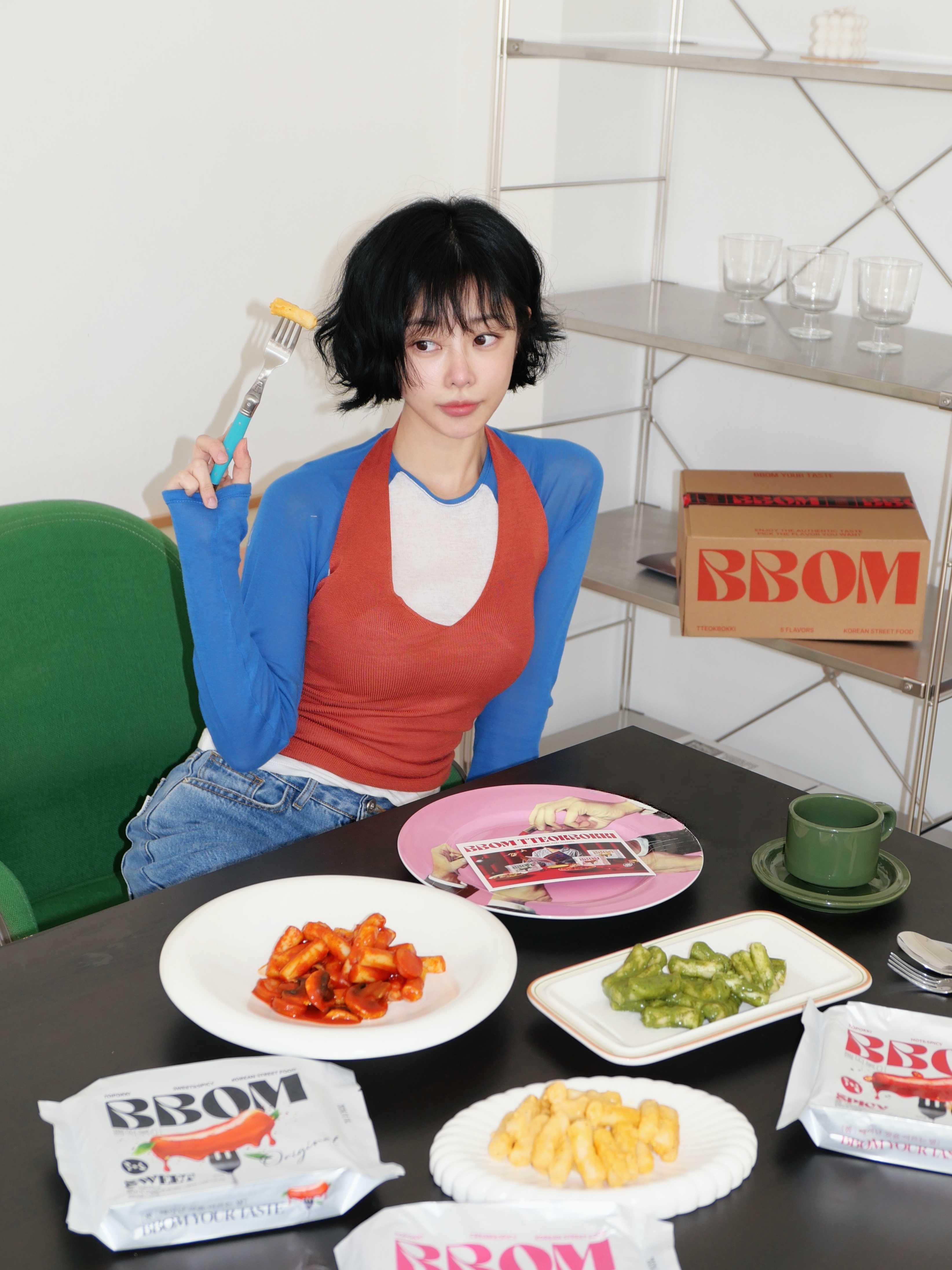 BBOM Tteokbokki Mix Pack 착용 스타일 - 1