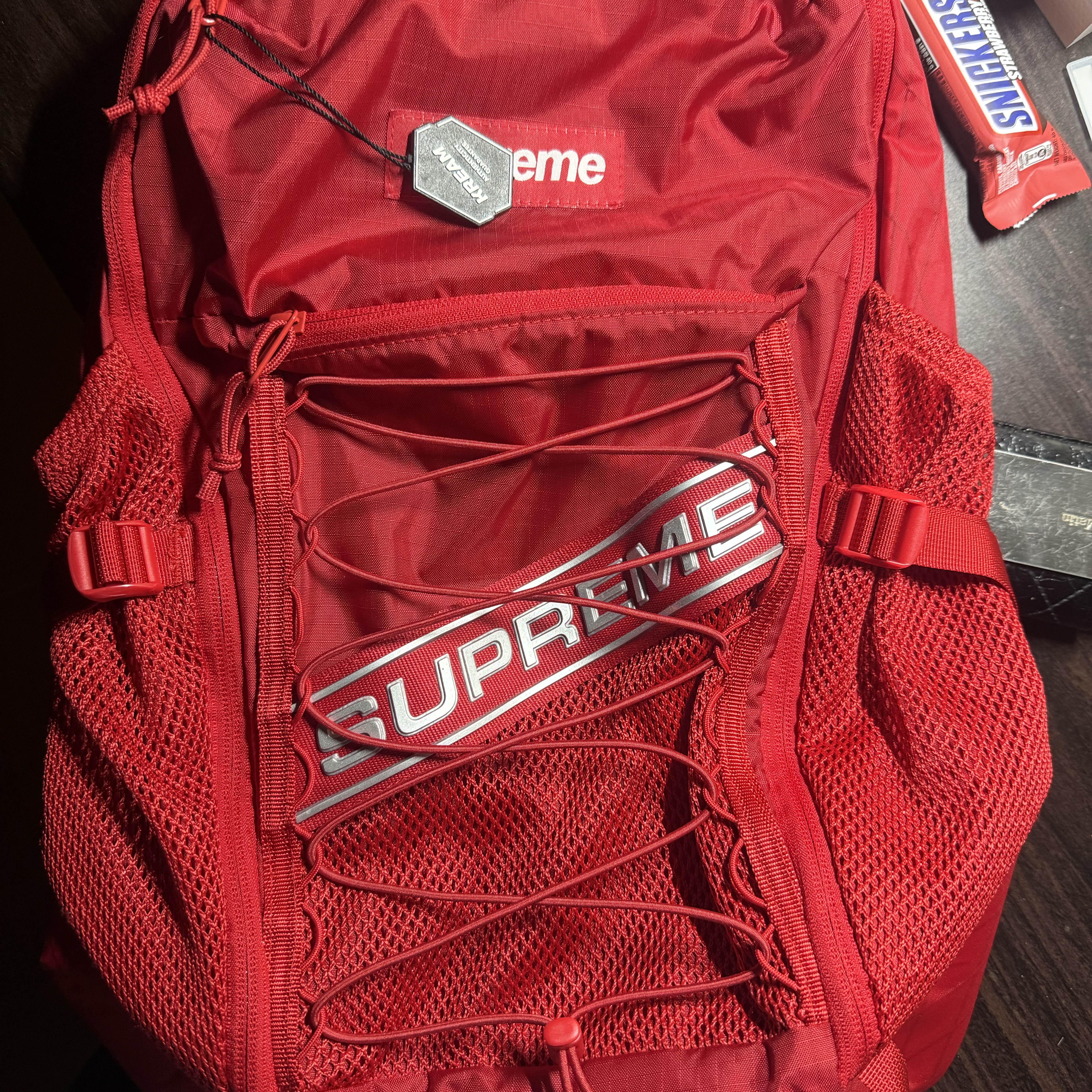 Supreme Backpack Red - 23FW 착용 스타일 - 1