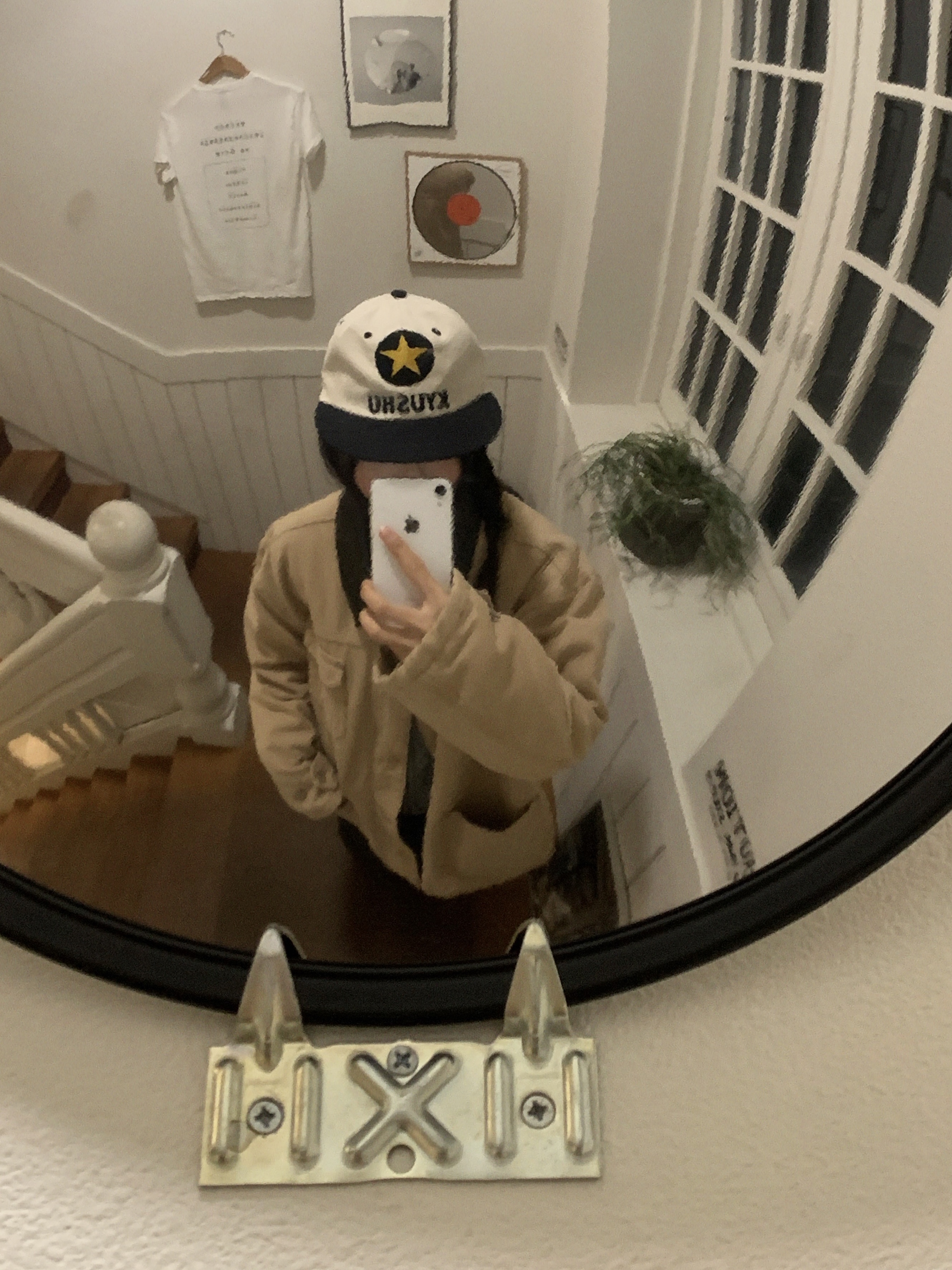 Aoiro KYUSHU Star ビール Cap, Kapital Thumbs Up Bone Hand Zip Mini Wallet Navy 착용 스타일 - 1