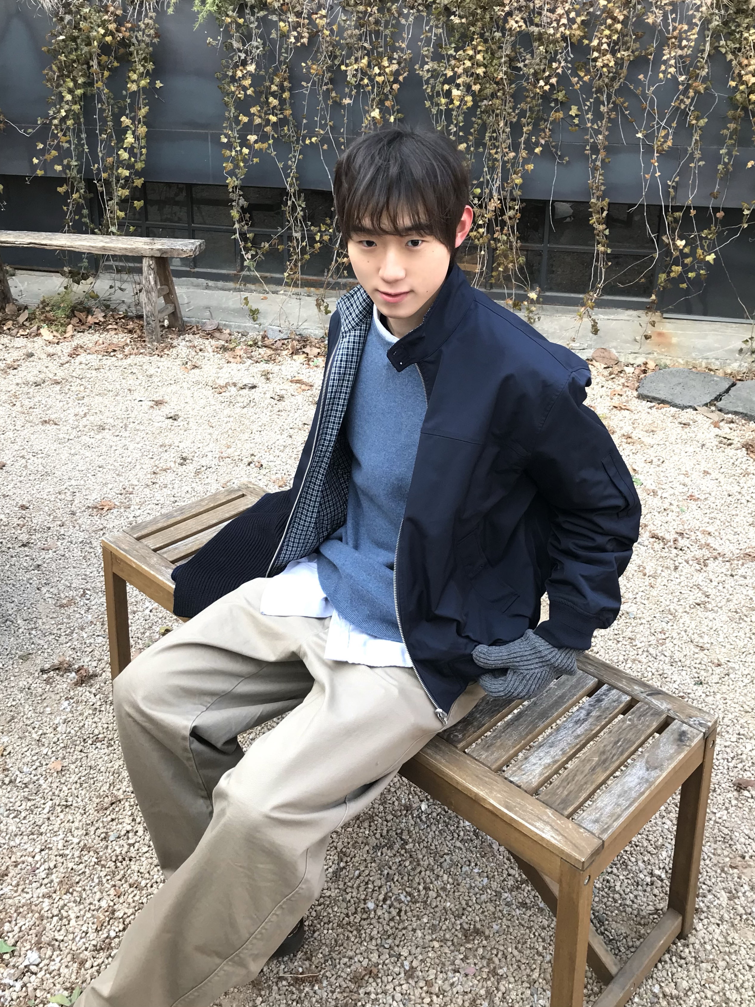 Dr. Martens 1461 Crazy Horse Dark Brown 착용 스타일 - 1
