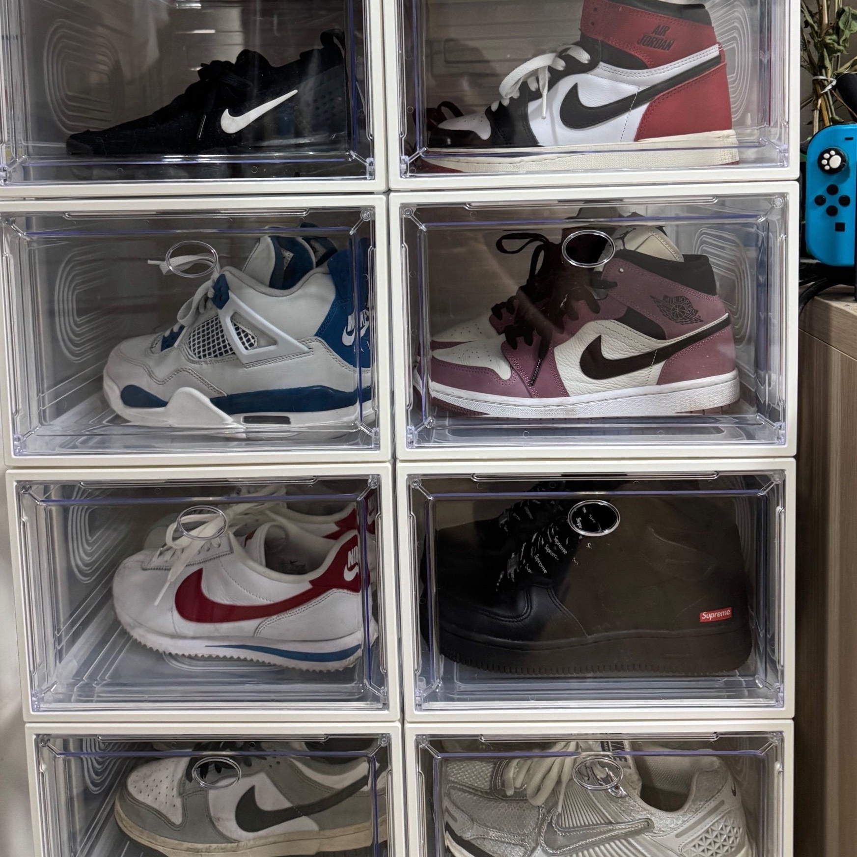 Nike Zoom Vomero 5 Photon Dust Gridiron, (W) Nike Dunk Low Light Smoke Grey 착용 스타일