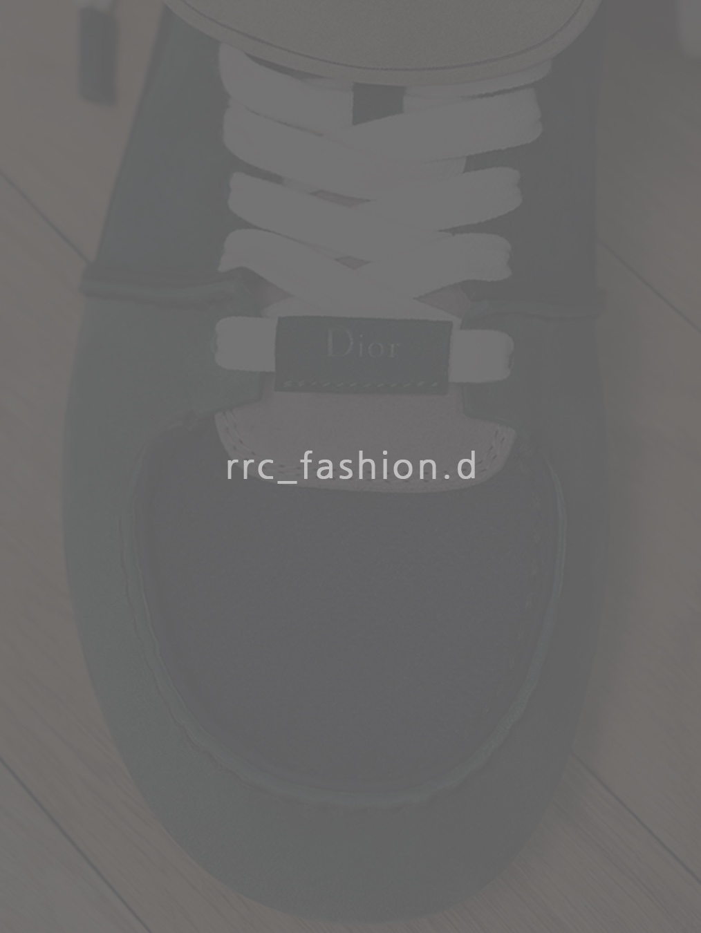 Bottega Veneta Orbit Sneakers Glass White, Birkenstock Montana Natural Leather Oiled Cuoio - Narrow 착용 스타일 - 8