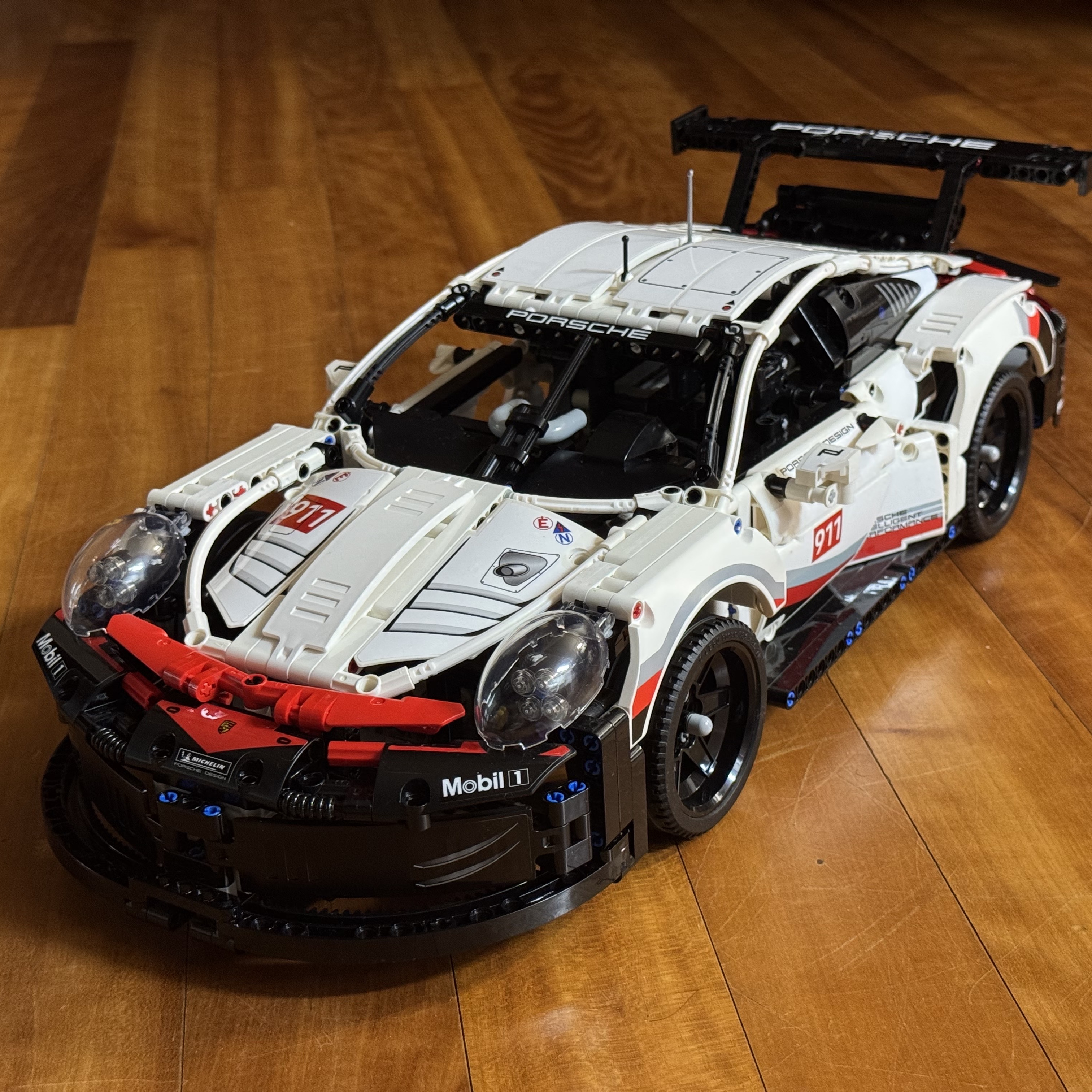 Lego Porsche 911 RSR 착용 스타일