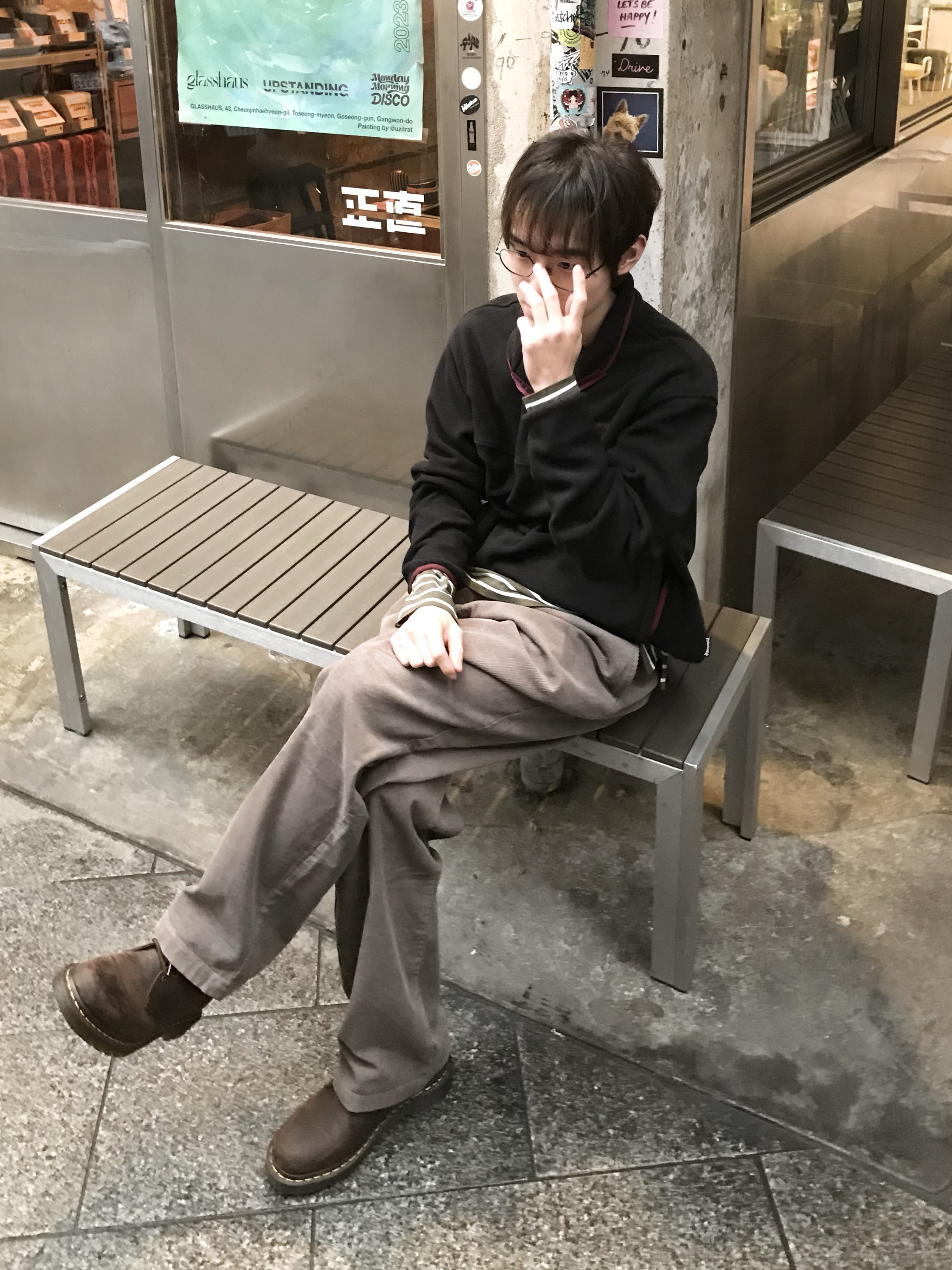 Dr. Martens 1461 Crazy Horse Dark Brown 착용 스타일 - 4