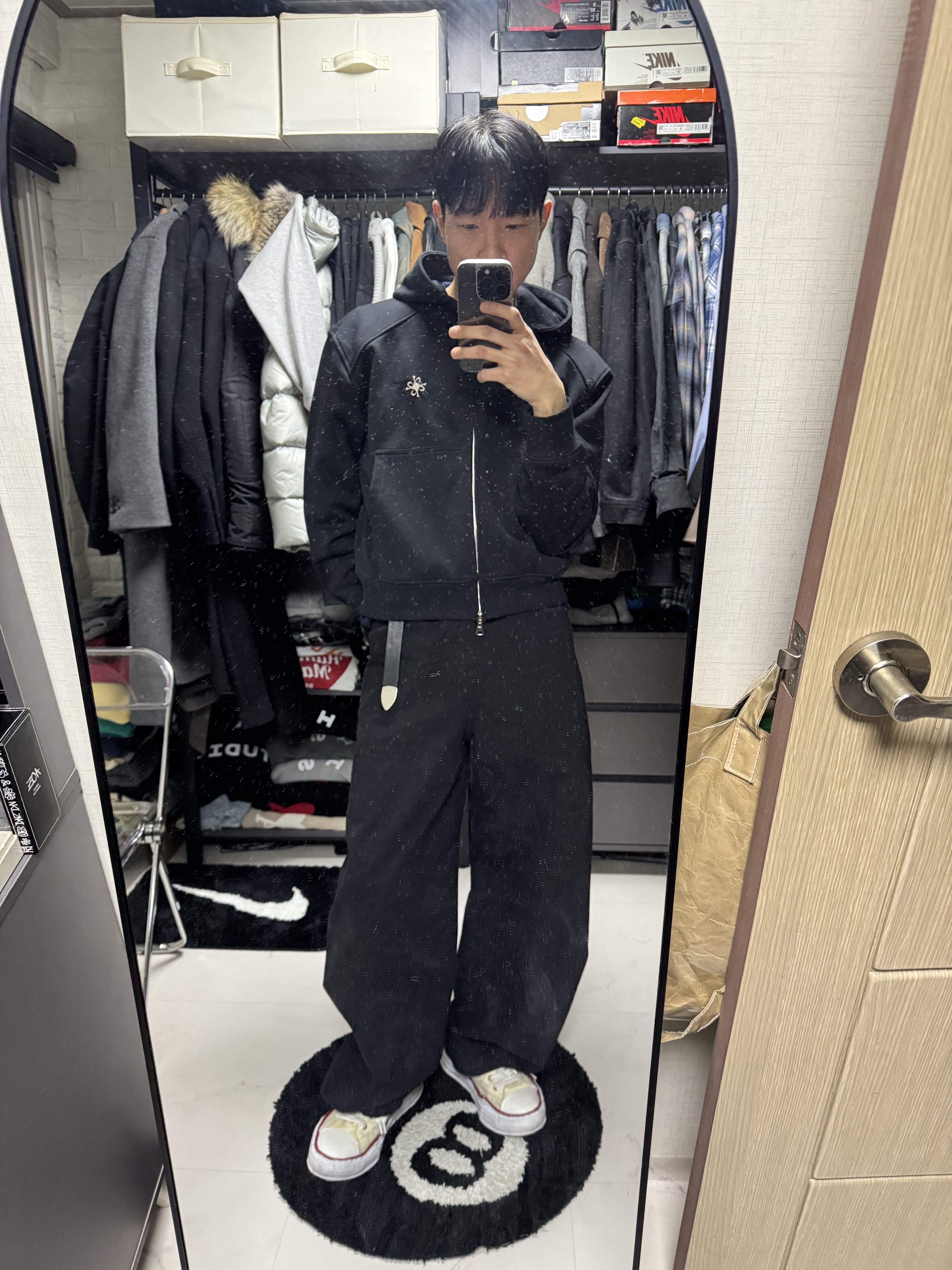 Human Made Graphic Sweater Navy, Maison Mihara Yasuhiro Peterson OG Sole Canvas Low-top Sneakers Natural 착용 스타일 - 4
