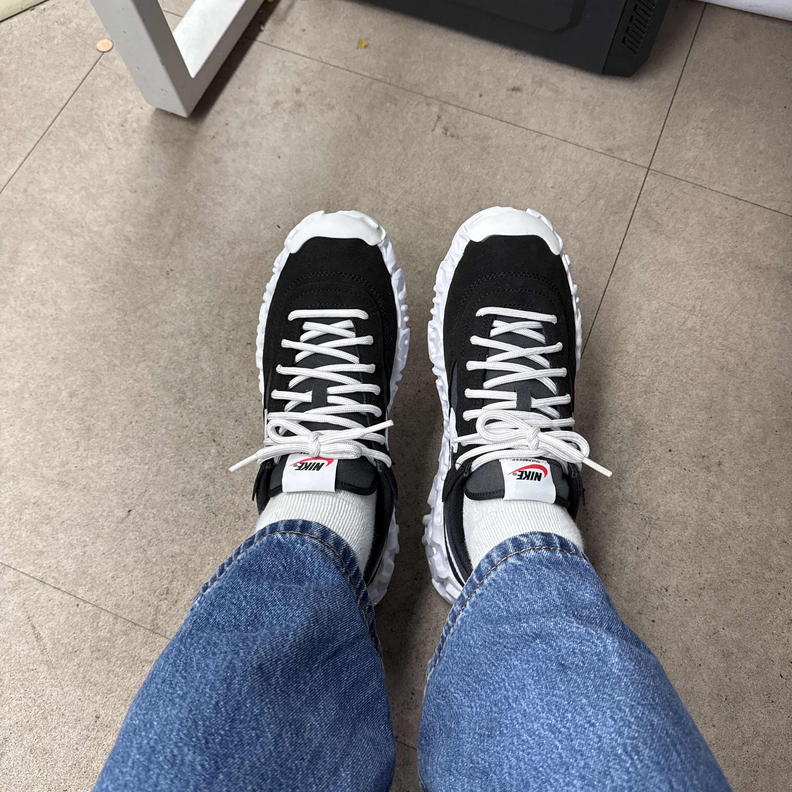 Nike Overbreak SP Black White 착용 스타일