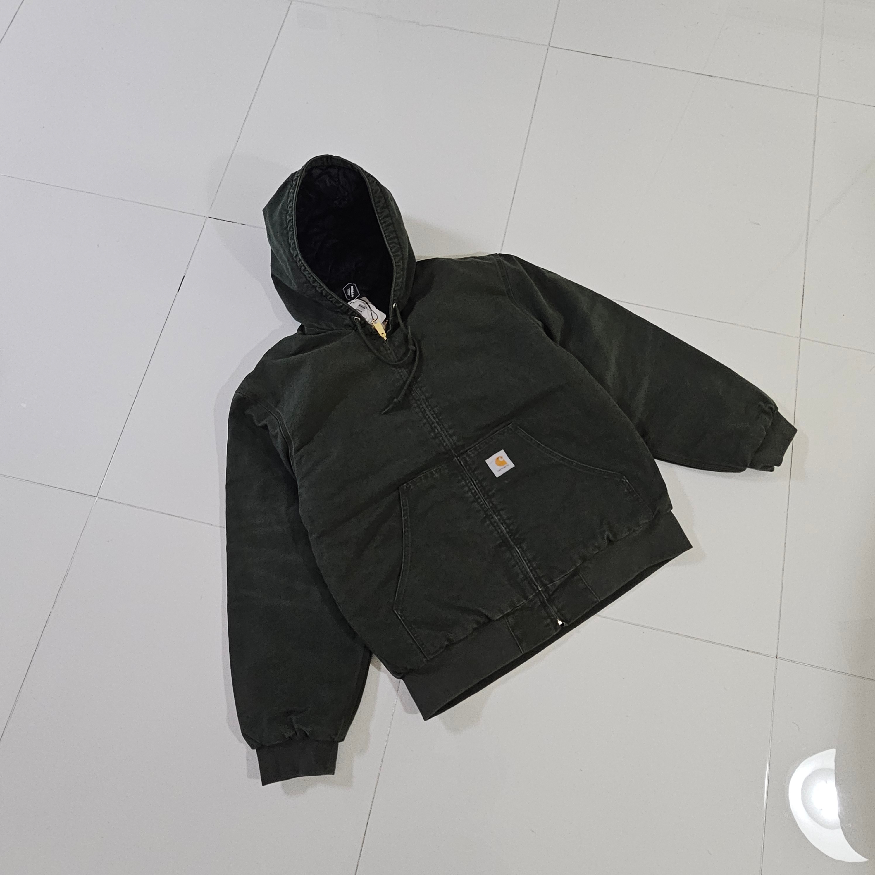 Carhartt WIP OG Active Jacket Olive Stone Canvas 착용 스타일 - 1