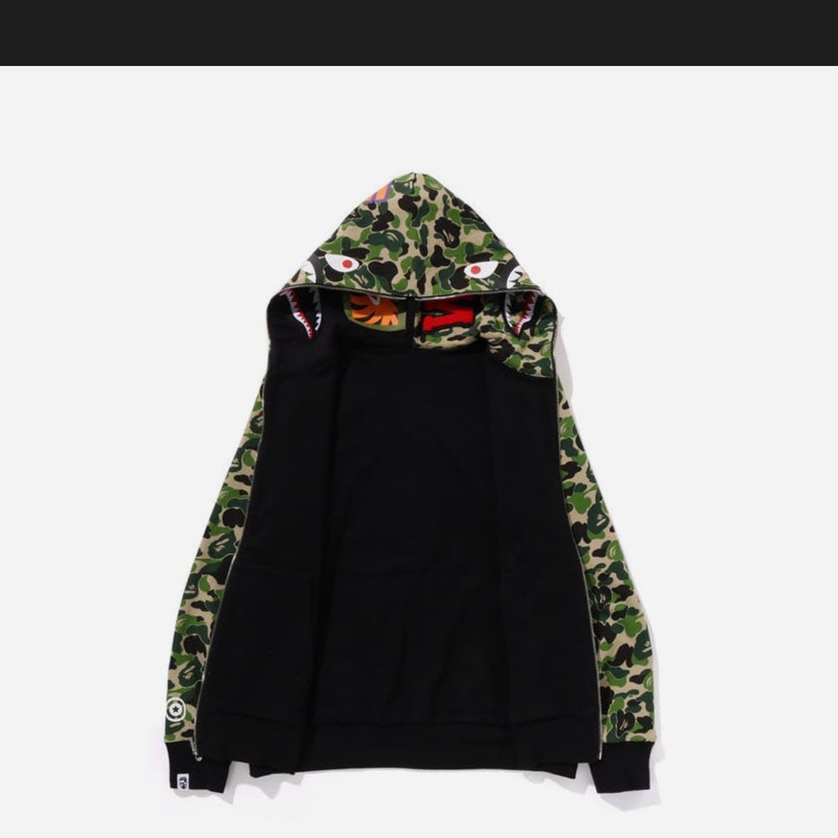 BAPE ABC Camo Reversible Shark Full Zip Hoodie Green 착용 스타일 - 4
