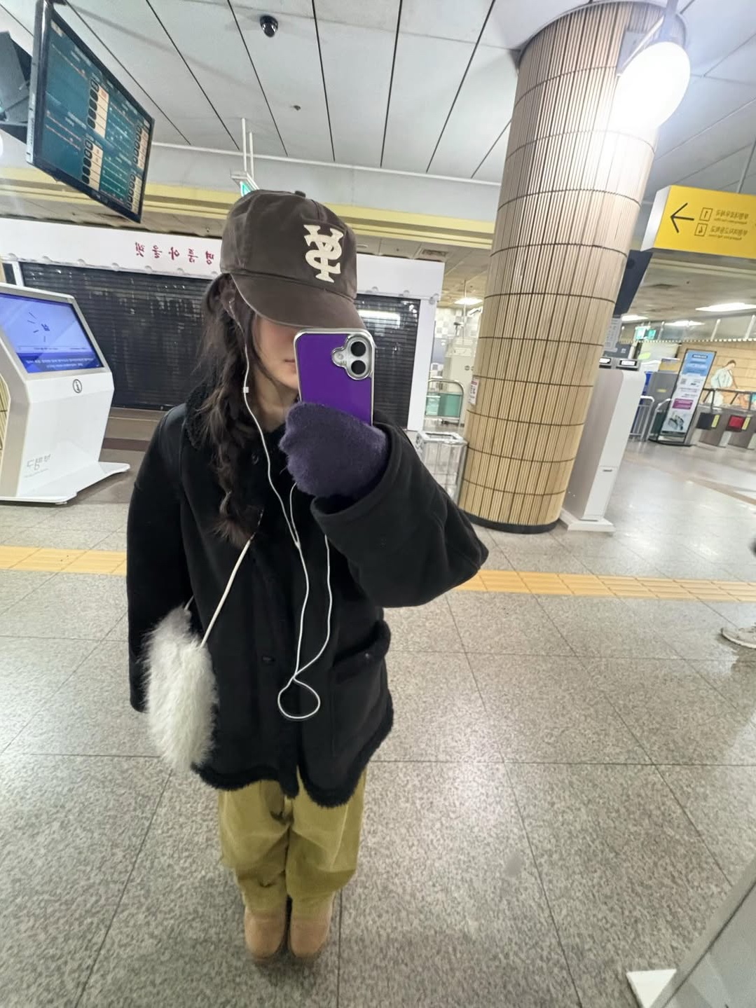 Sunday Ceremony Sy Logo 5 Panel Cotton Cap - Brown 착용 스타일 - 2