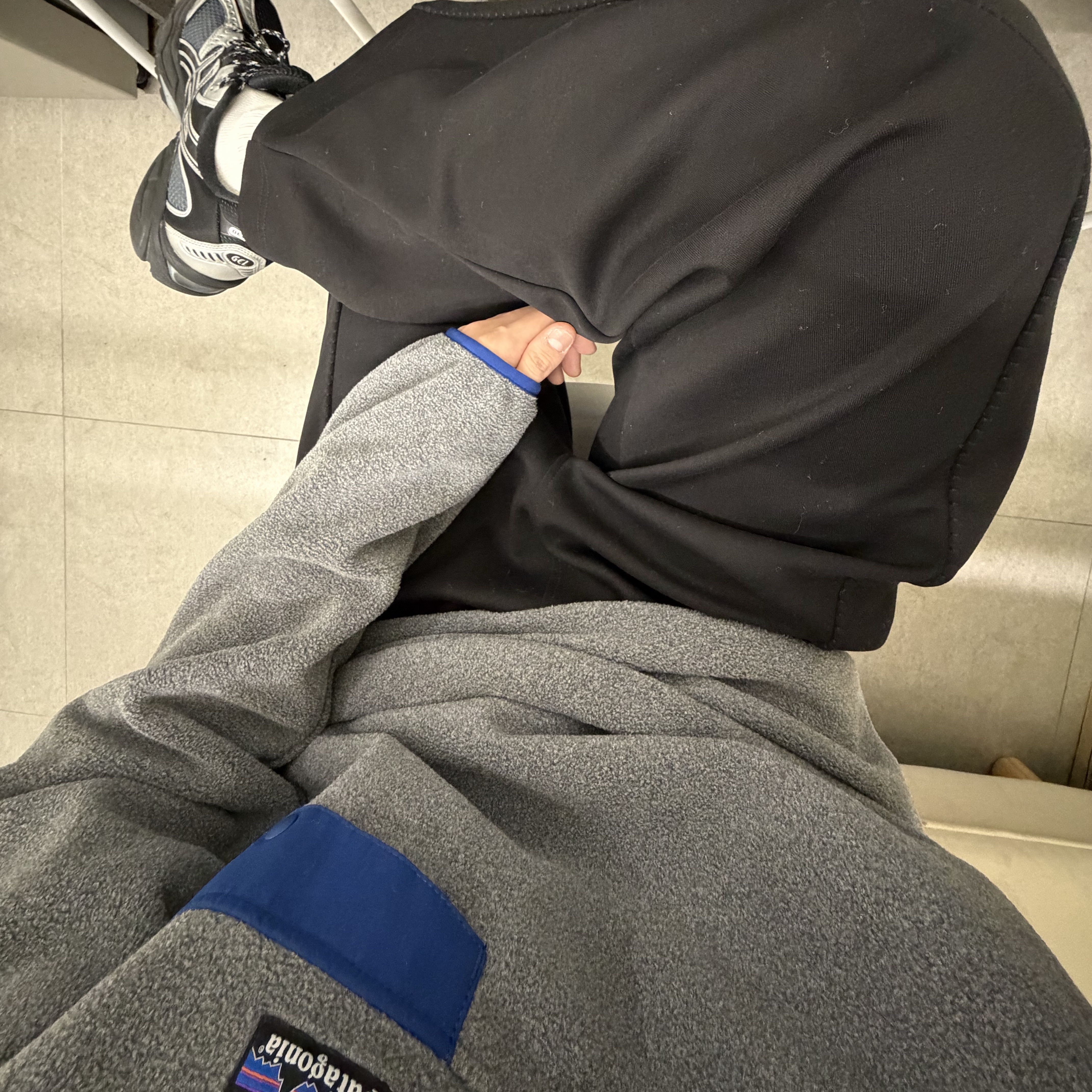 KEEN Men Jasper Cathay Spice/Orion Blue, Patagonia Lightweight Synchilla Snap-T Fleece Pullover Nickel Blue 착용 스타일 - 3