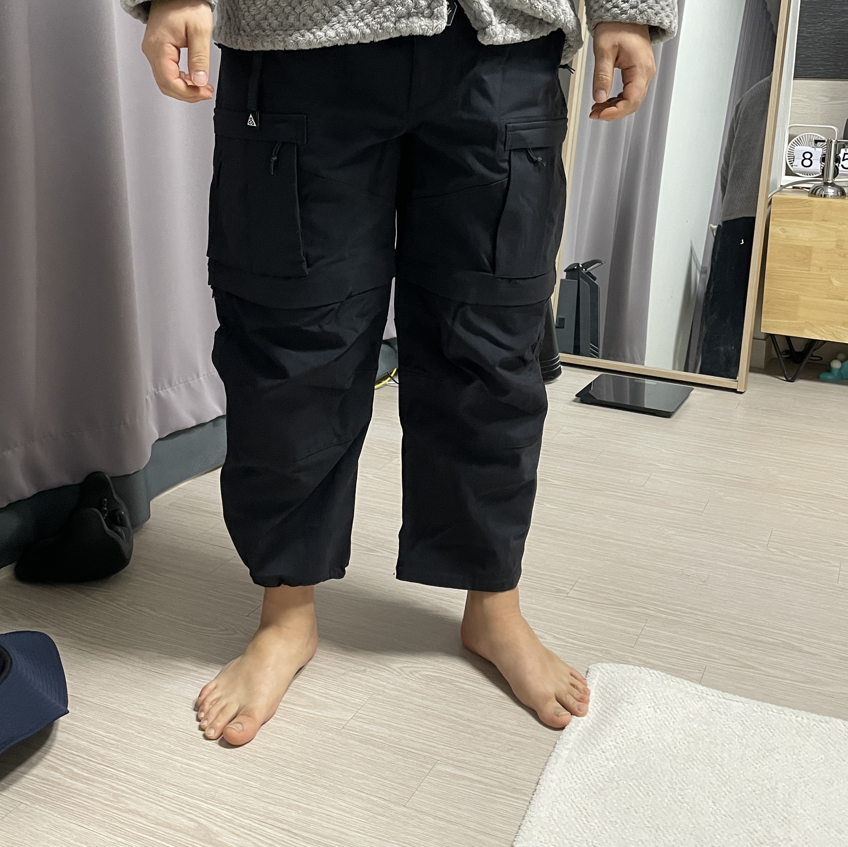 Nike ACG Smith Summit Cargo Pants Black Anthracite - Asia 착용 스타일 - 2
