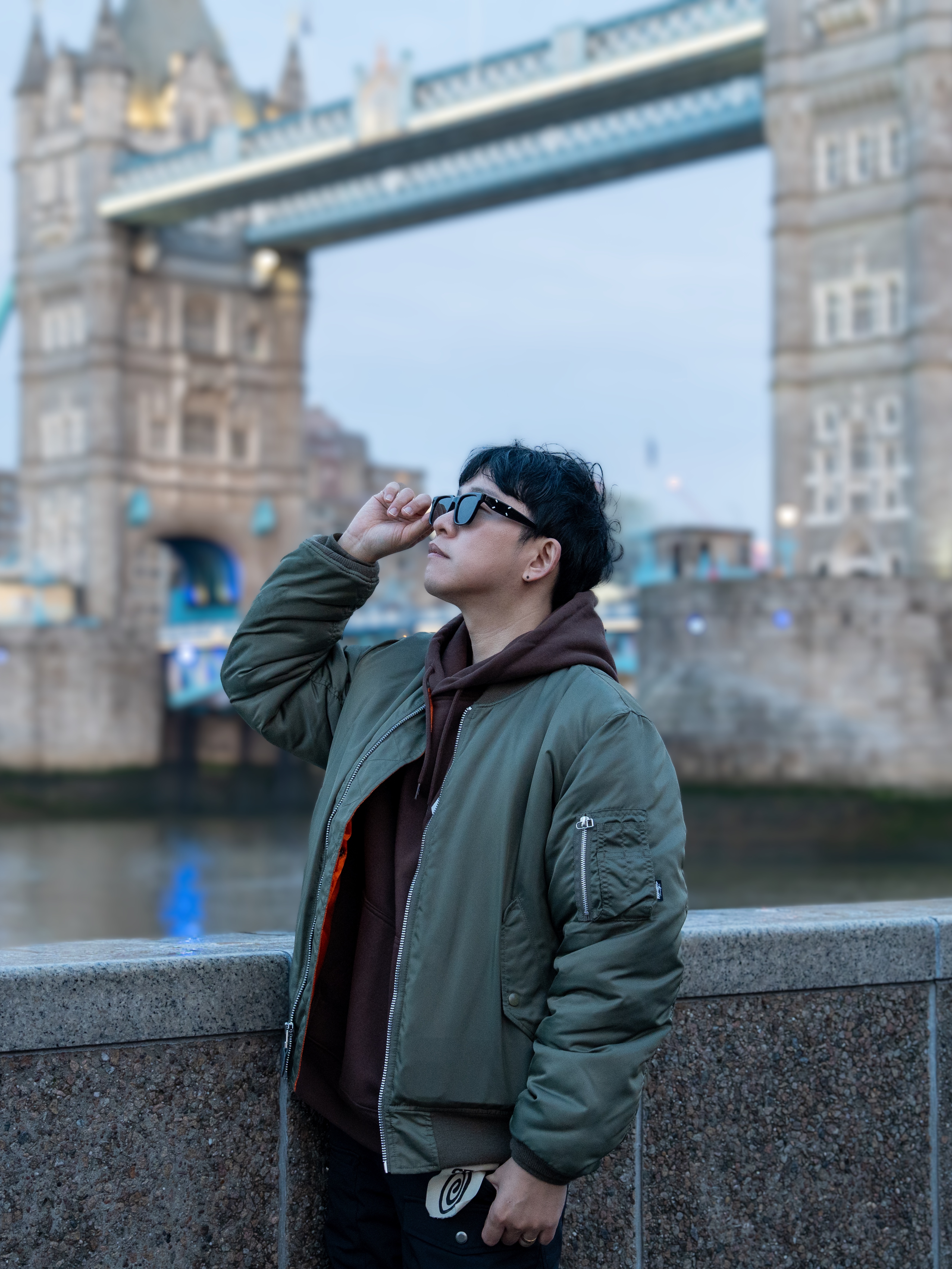 Stussy x CDG MA-1 Jacket Olive, Palace Tri-Angelic Hood Skyline Fox - 25FW 착용 스타일