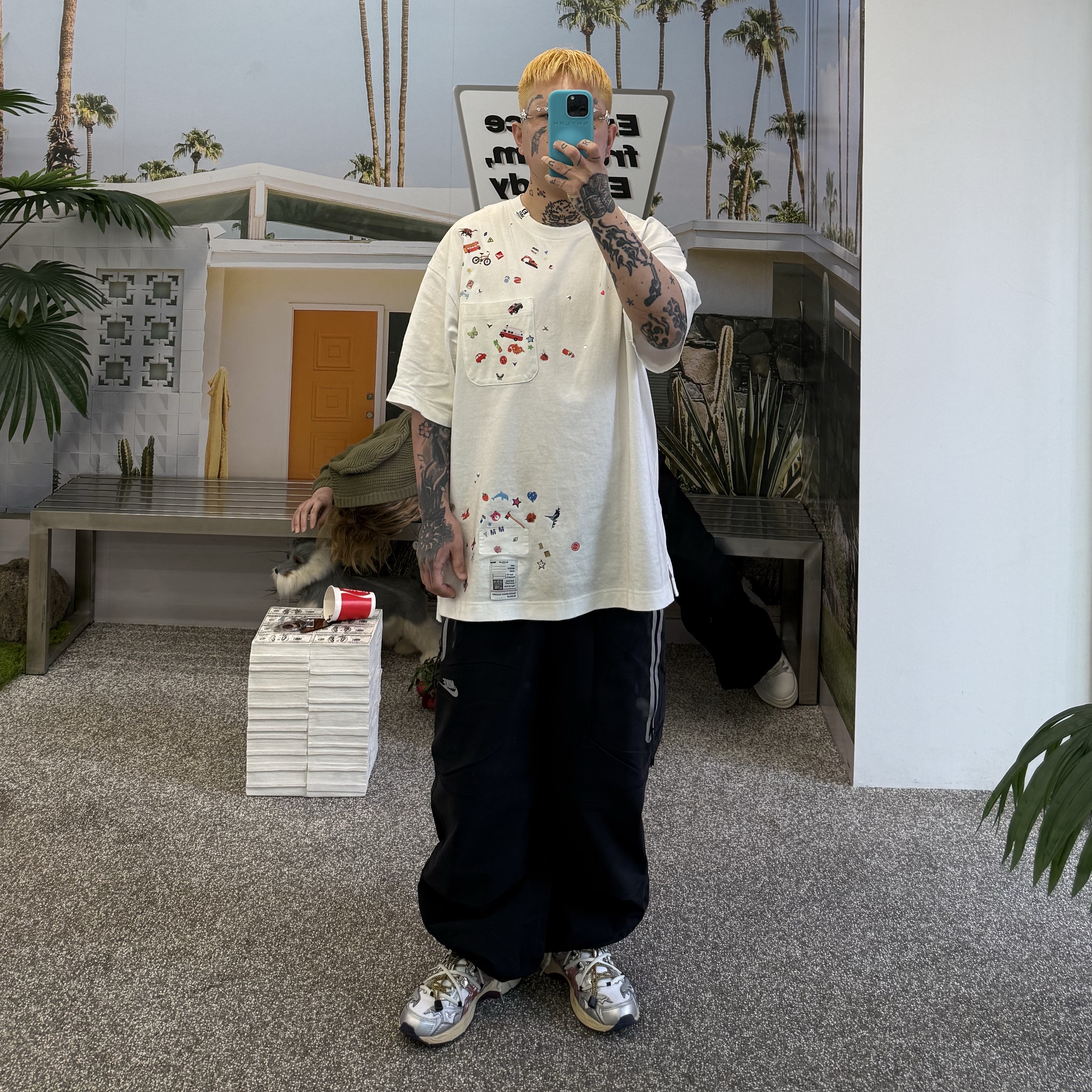 Asics x Toga Gel-Cumulus 16 TG White Red Pure Silver, Gentle Monster Briolette 02 Silver Clear 착용 스타일 - 1